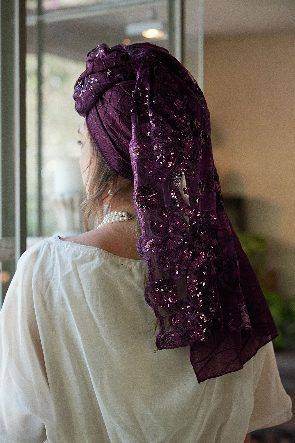 הדרא, קולקציית מטפחות חגים, מטפחת שילוב בדים סגול, מטפחת לארועים