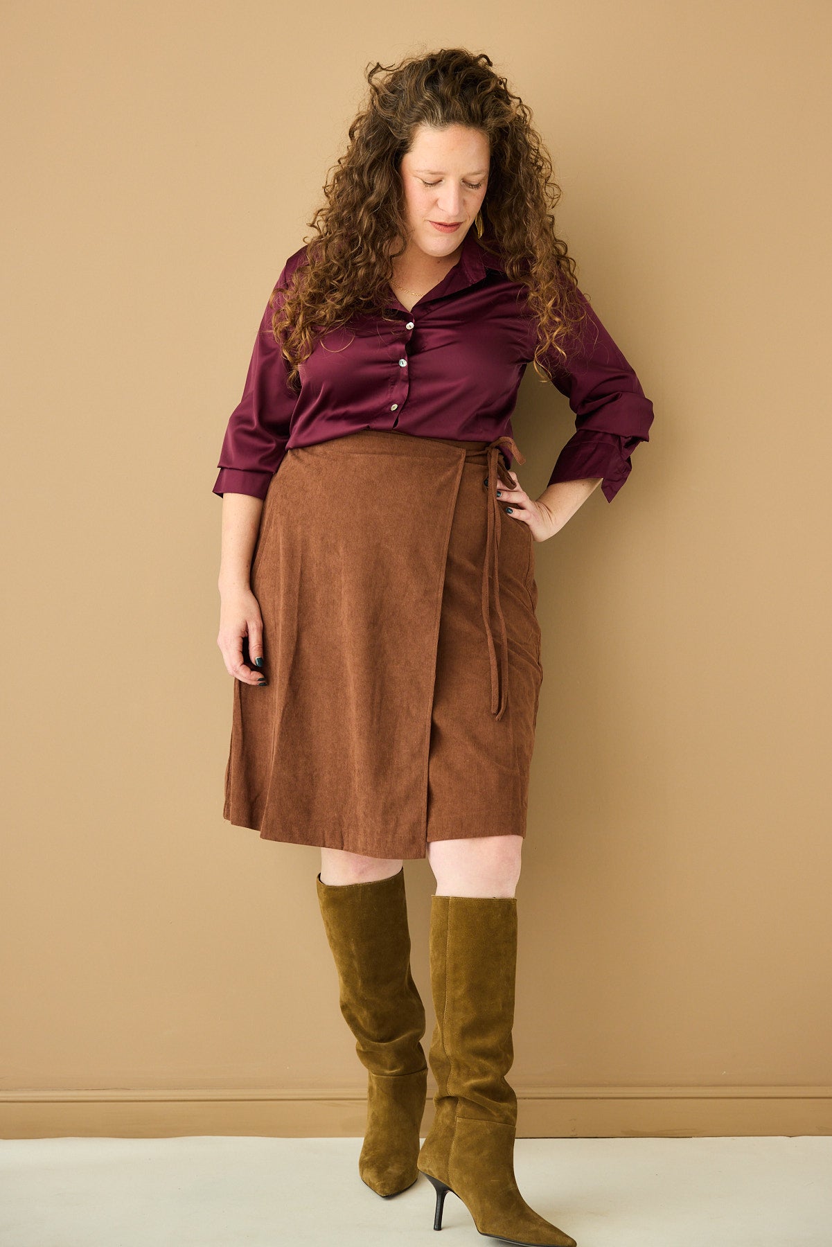 חצאית אורה חום