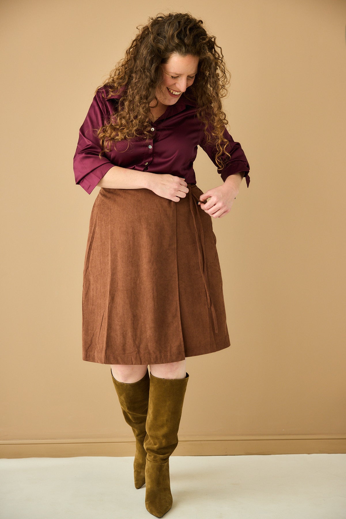 חצאית אורה חום