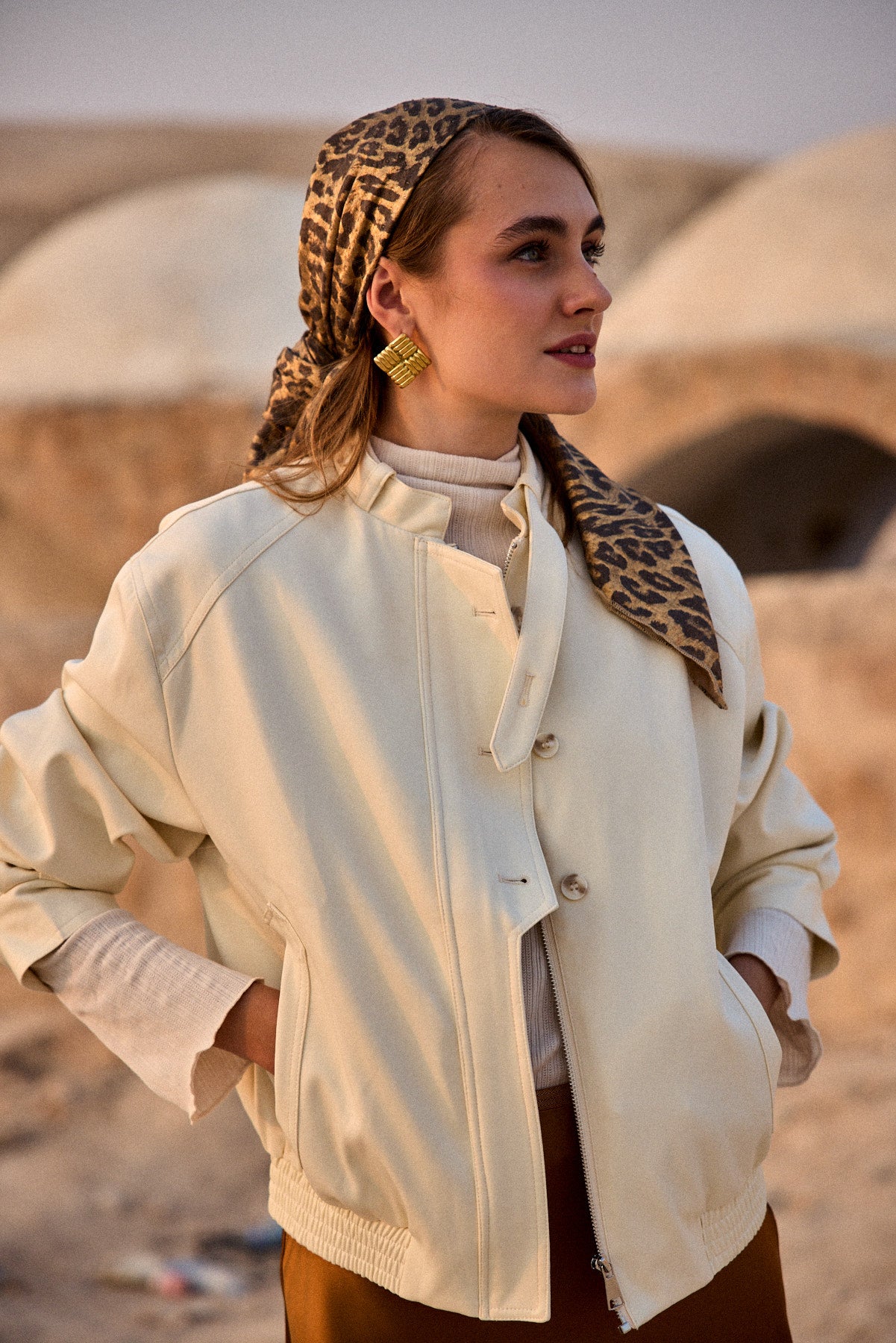 מטפחת מרובעת אגם