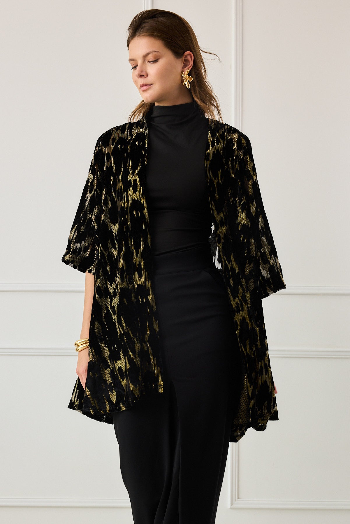 קימונו קטיפה צרובה שחור זהב