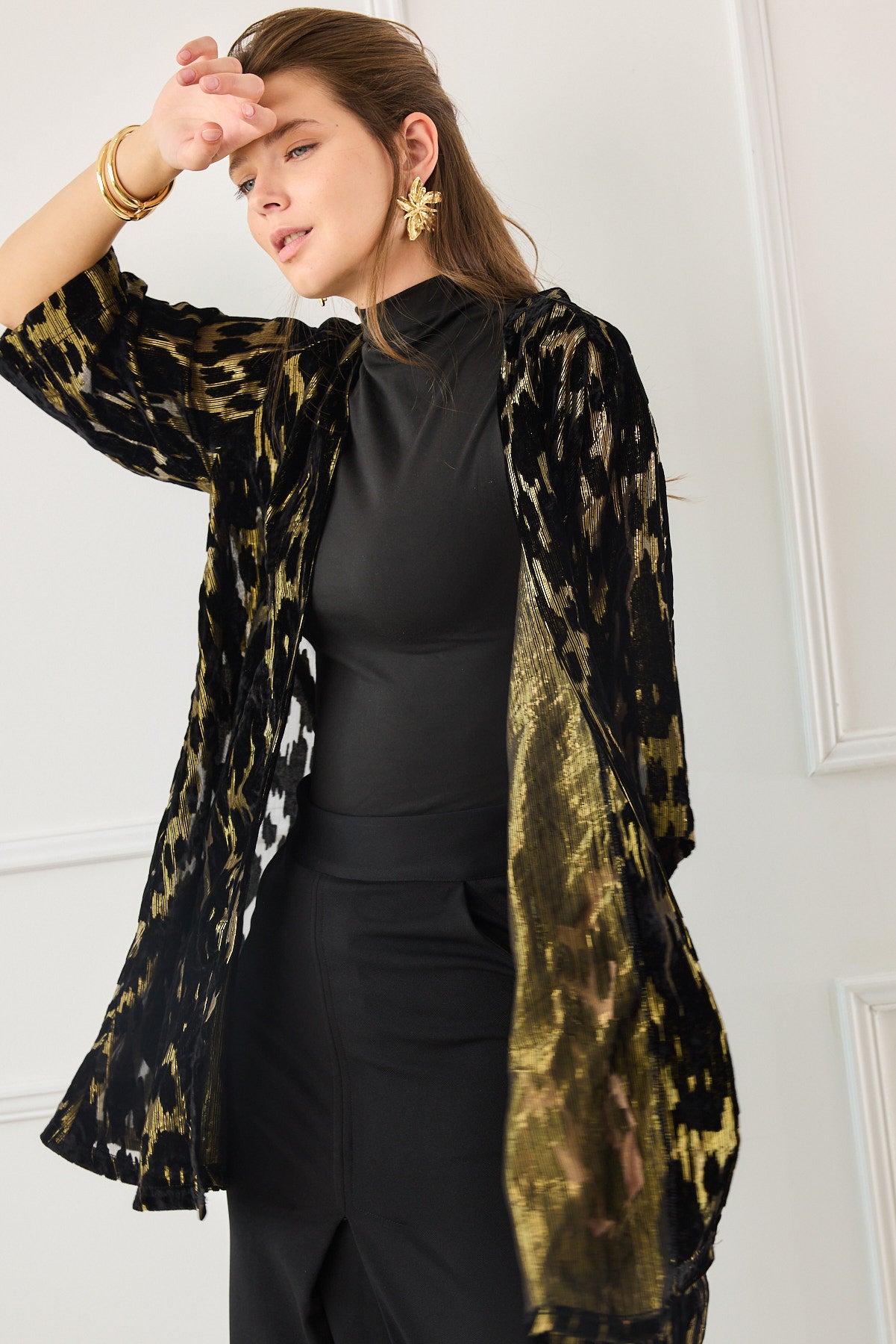 קימונו קטיפה צרובה שחור זהב