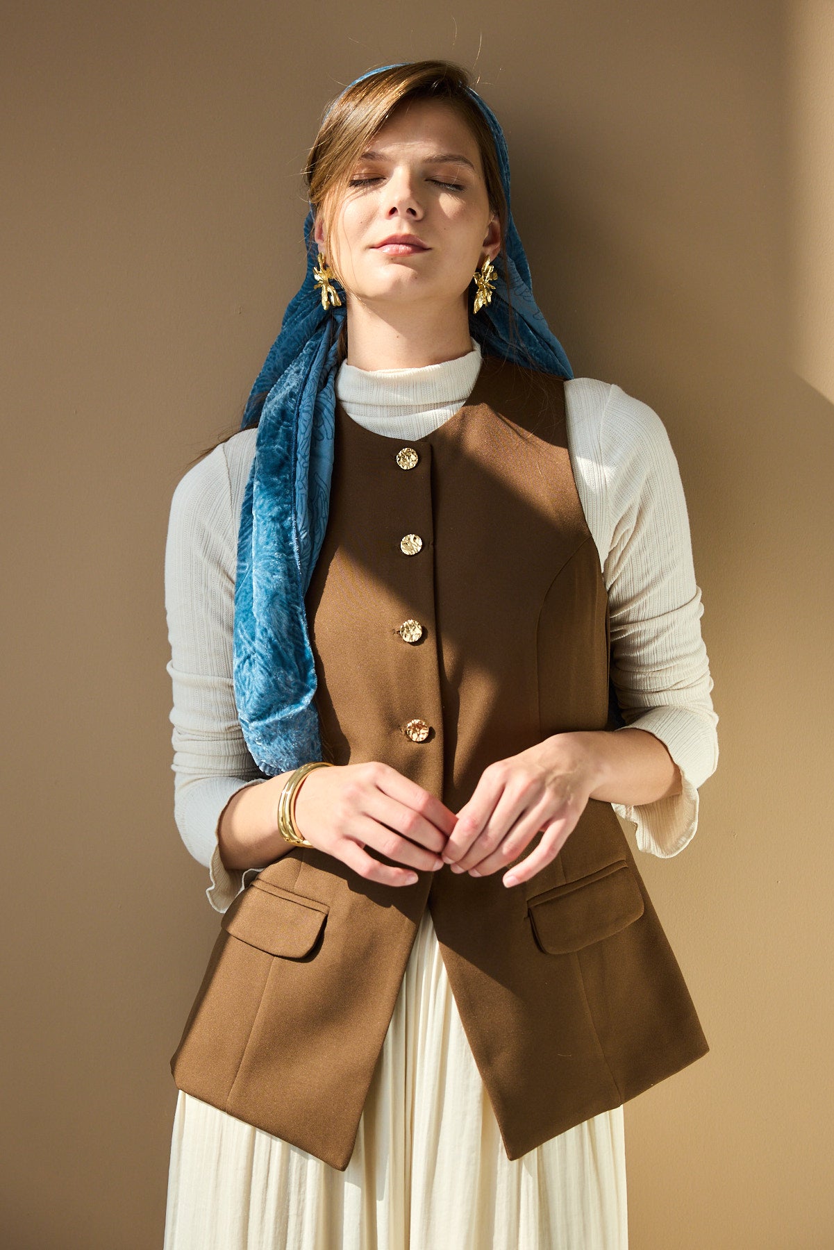 מטפחת משולשת פלג כחלחל