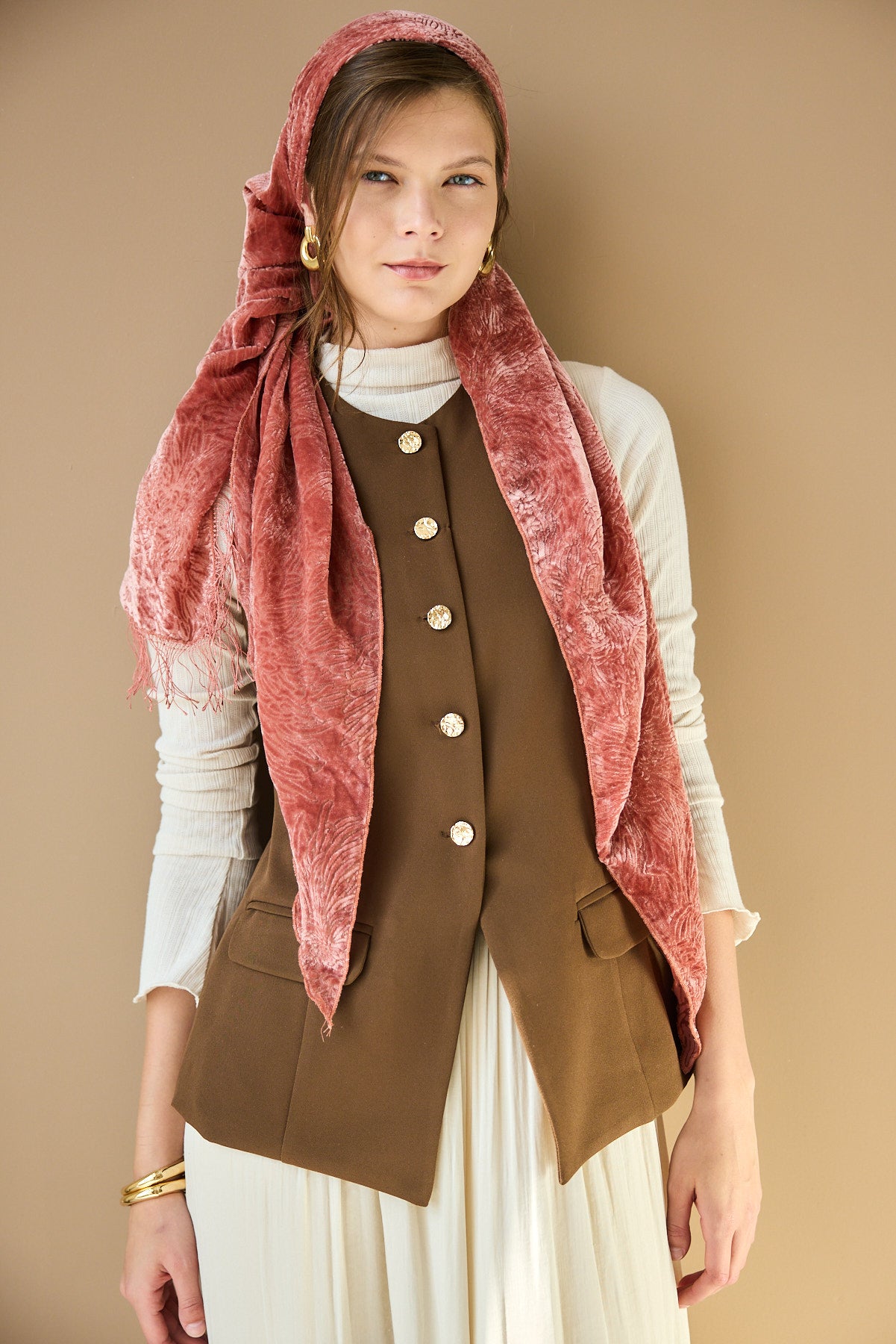 מטפחת משולשת פלג ורוד עתיק