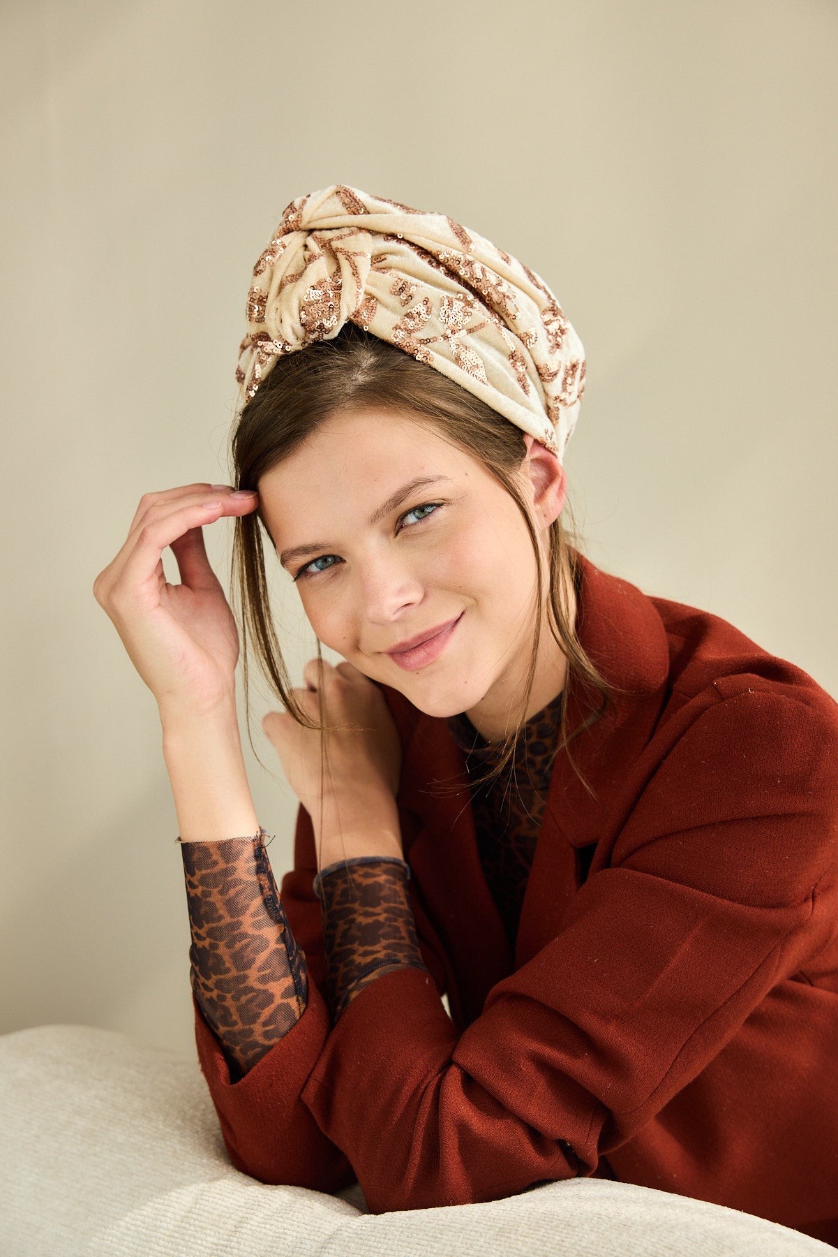 מטפחת צעיף שוהם חצי כיסוי