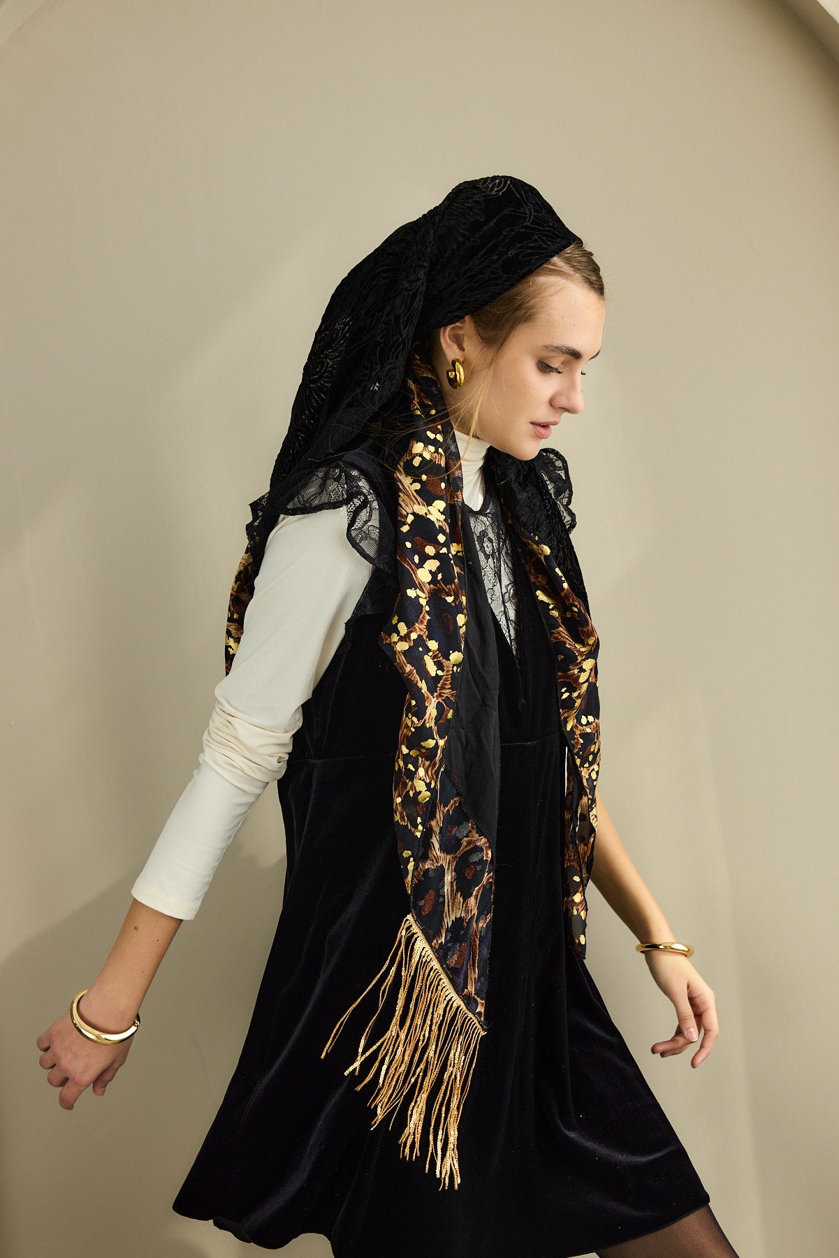 מטפחת משולשת חירות