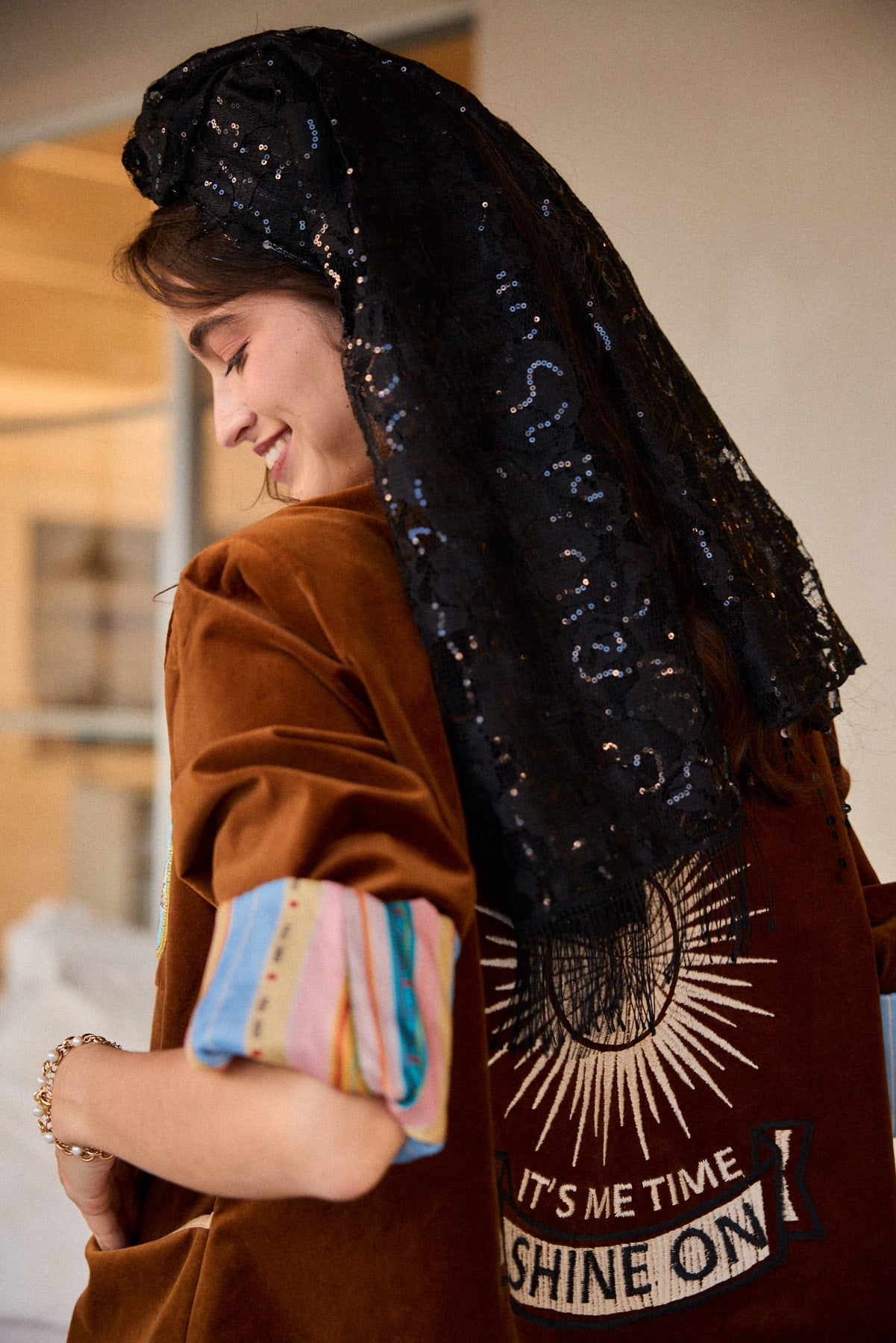 מטפחת צעיף ציפורן שחור