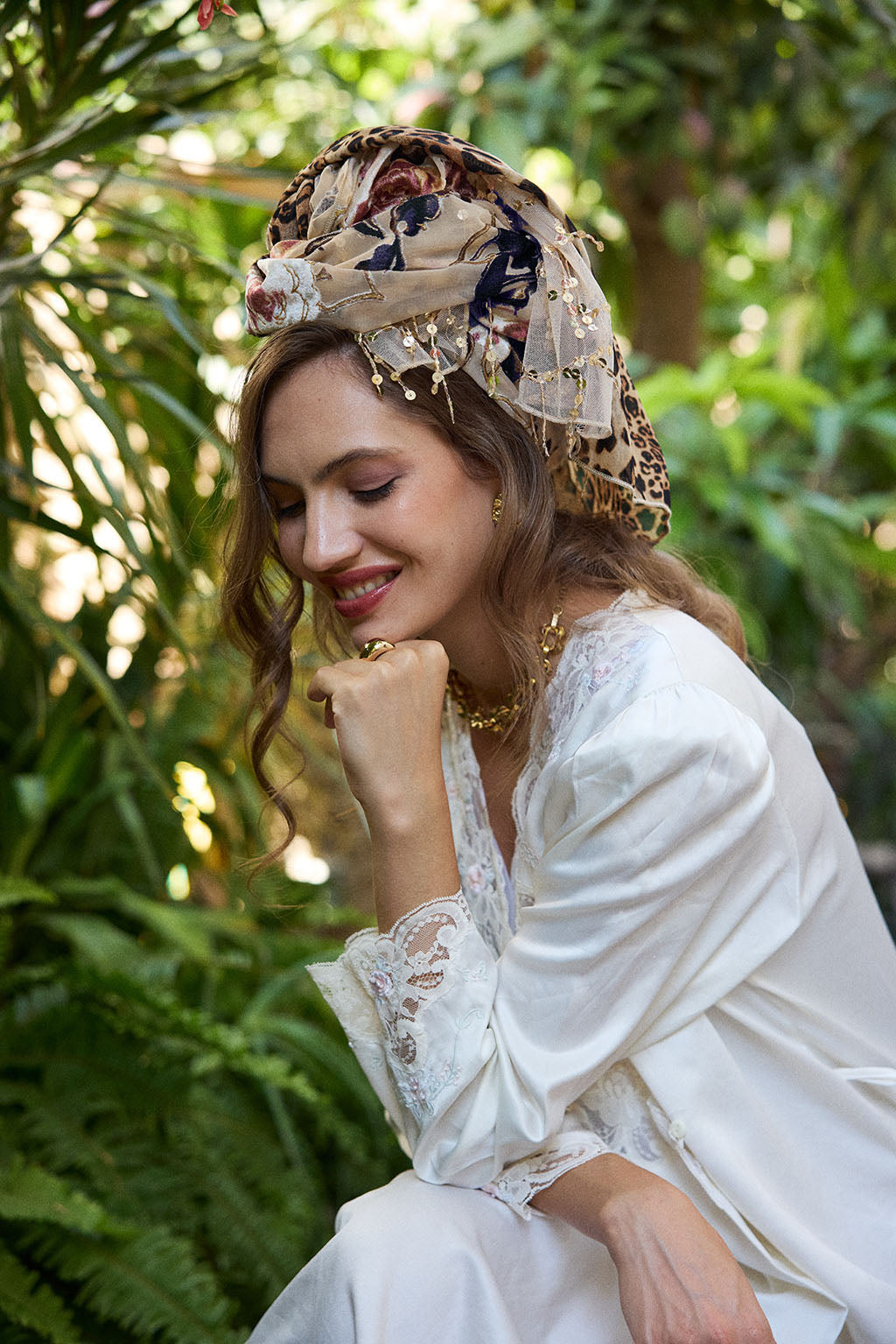 מטפחת צעיף פיוניה