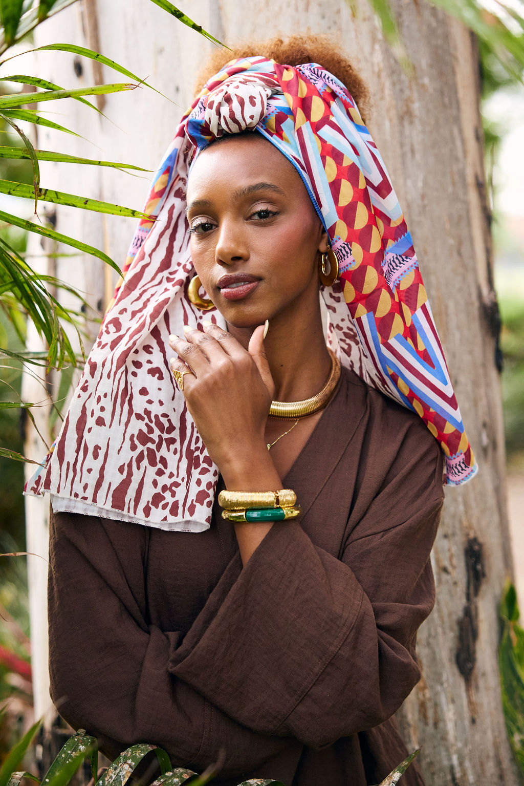 הדרא, קולקציית קיץ, מטפחת חגיגית, מטפחת צבעונית עם דוגמאות גיאומטריות