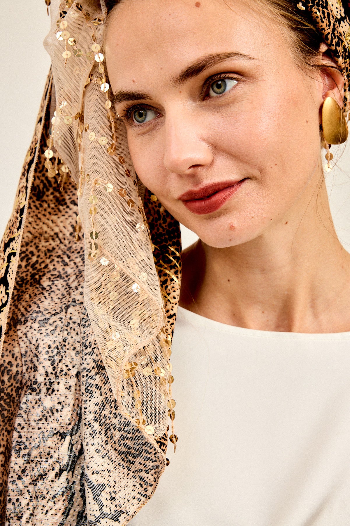 מטפחת צעיף זוהר