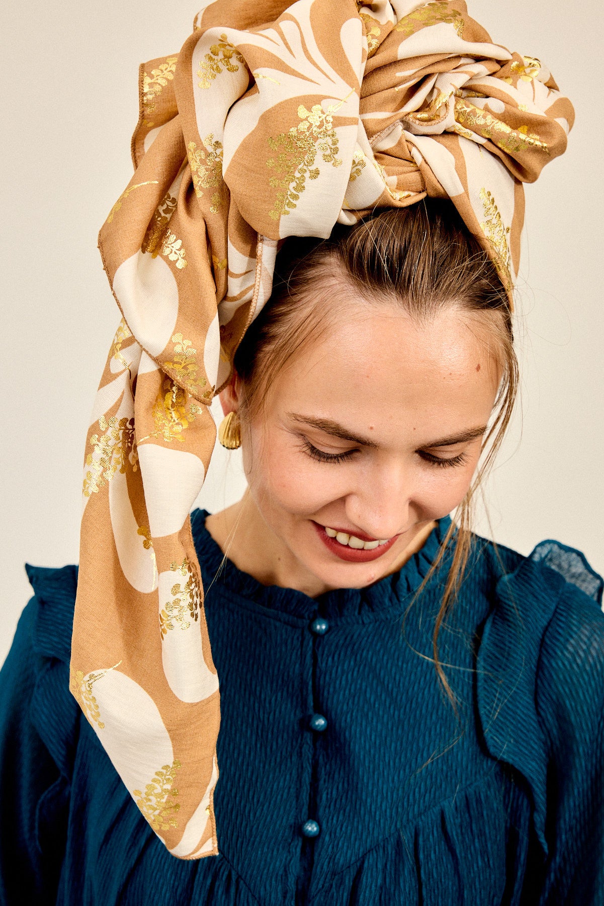 מטפחת צעיף ונוס