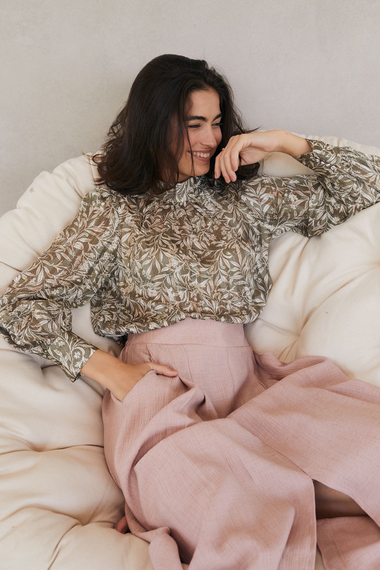 הדרא, חצאית לארוע, חצאית ורודה עם כיסים