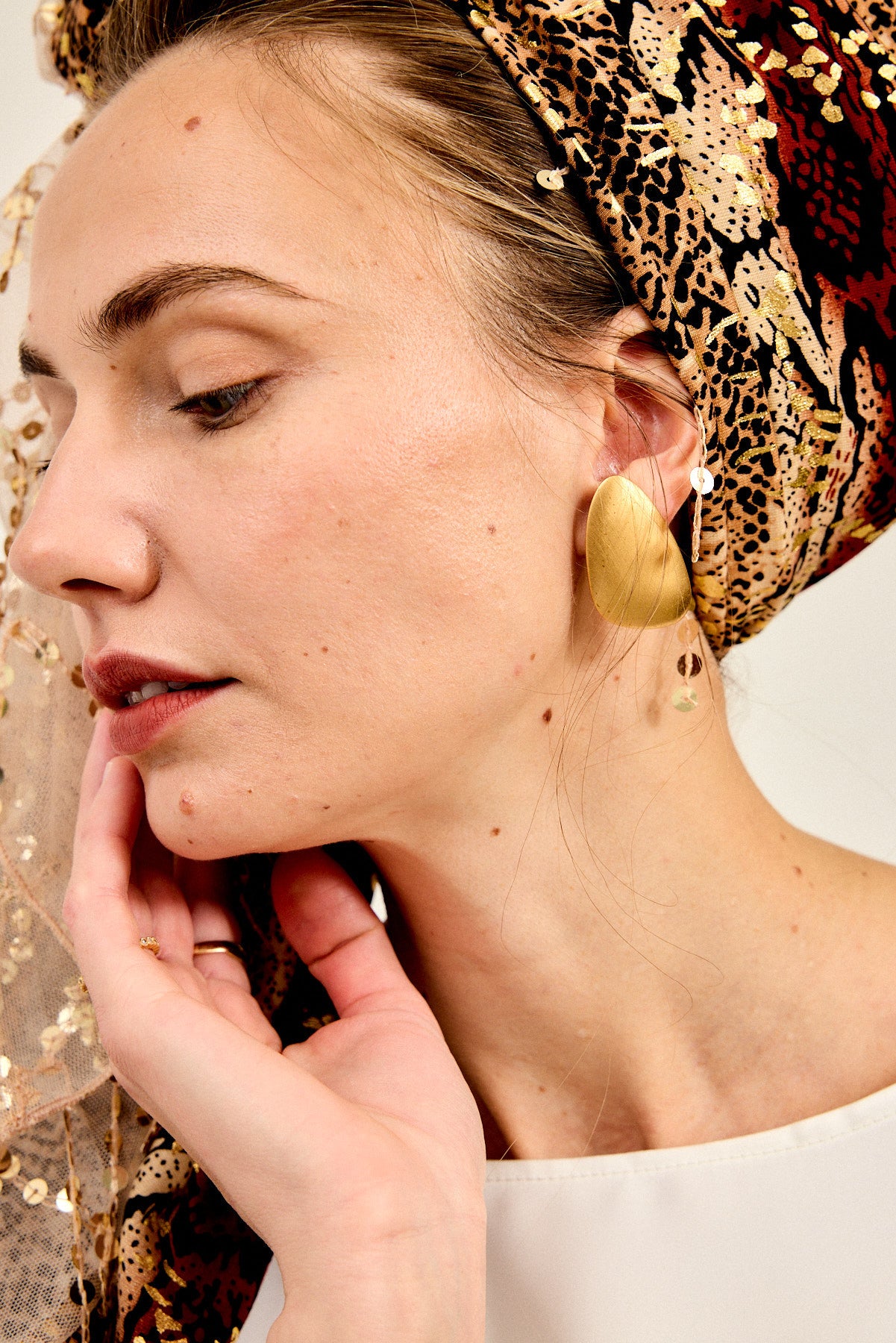 מטפחת צעיף זוהר