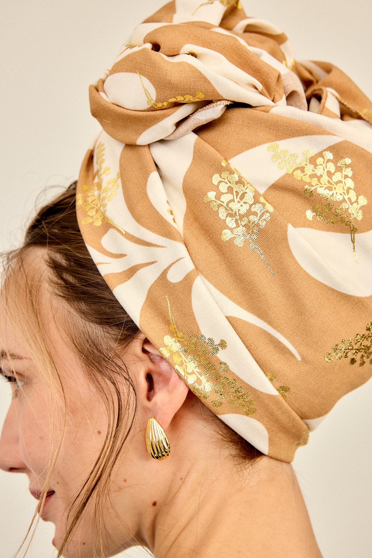 מטפחת צעיף ונוס