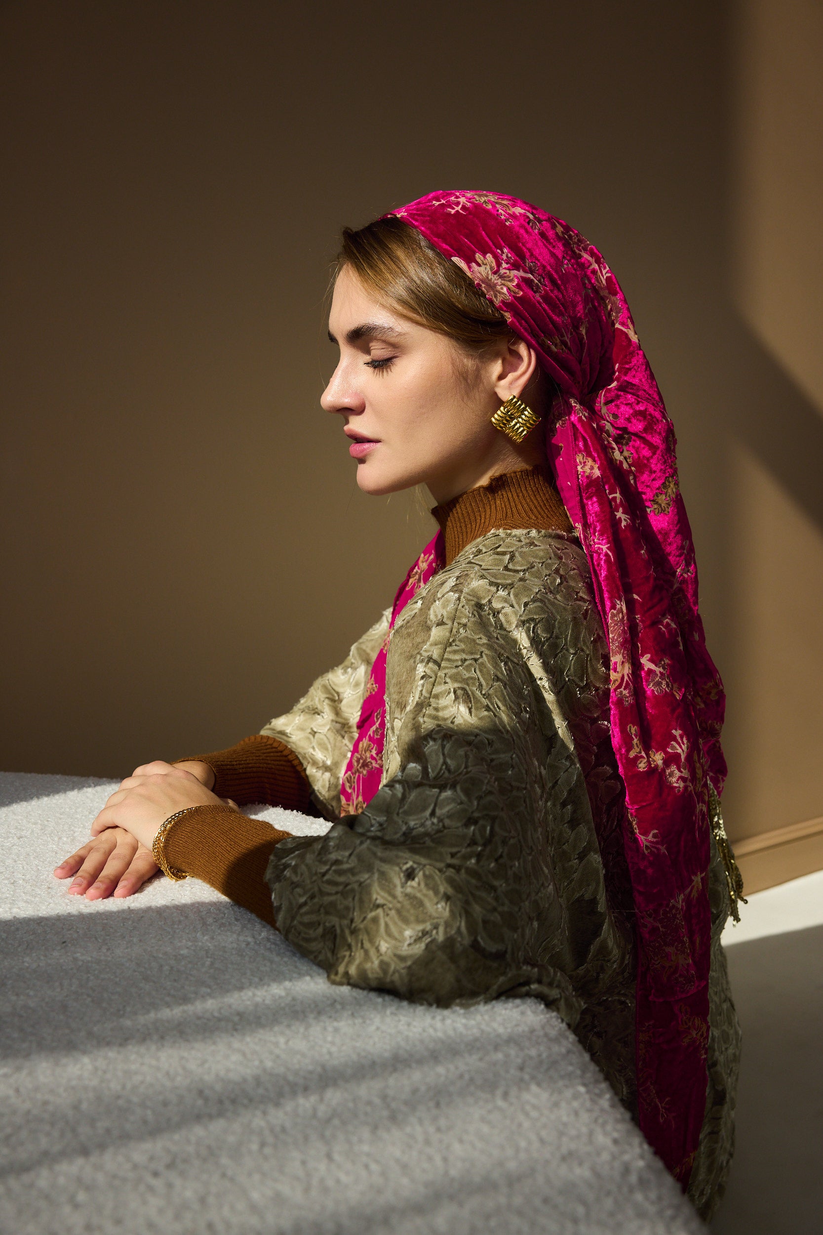 מטפחת משולשת תאיר