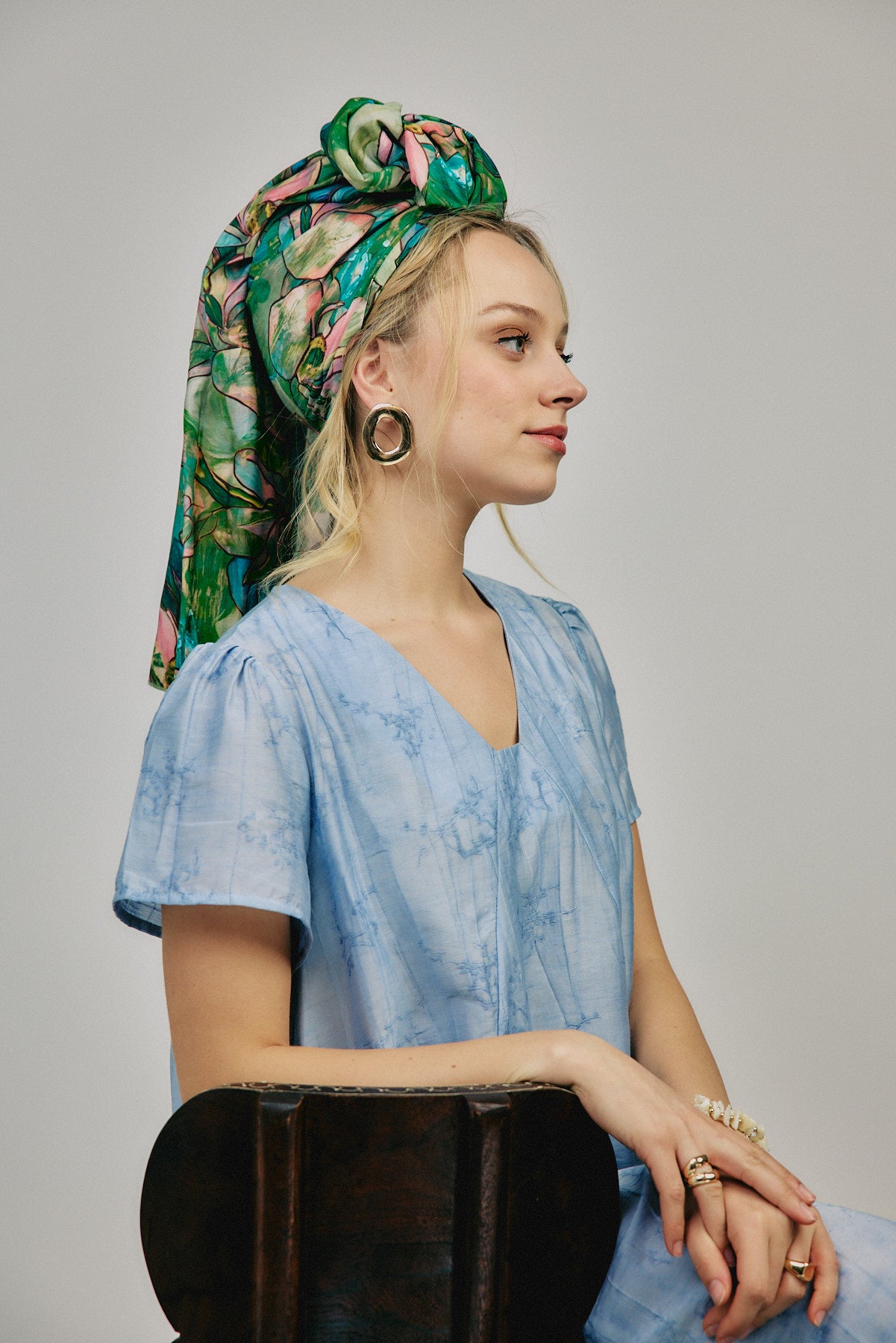 מטפחת צעיף דפנה