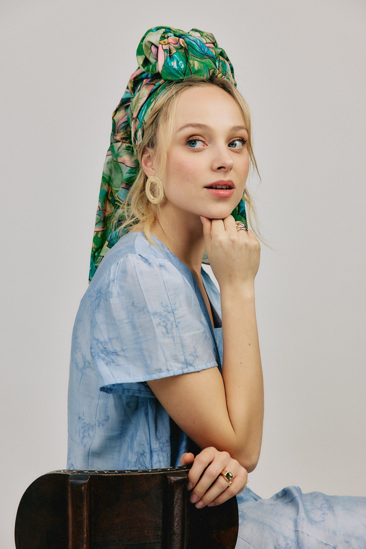 מטפחת צעיף דפנה