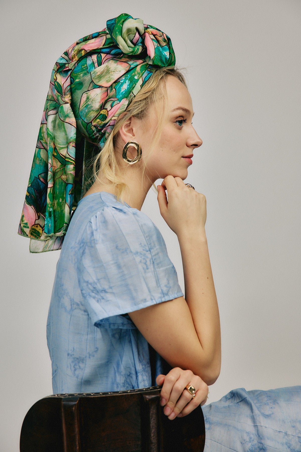 מטפחת צעיף דפנה