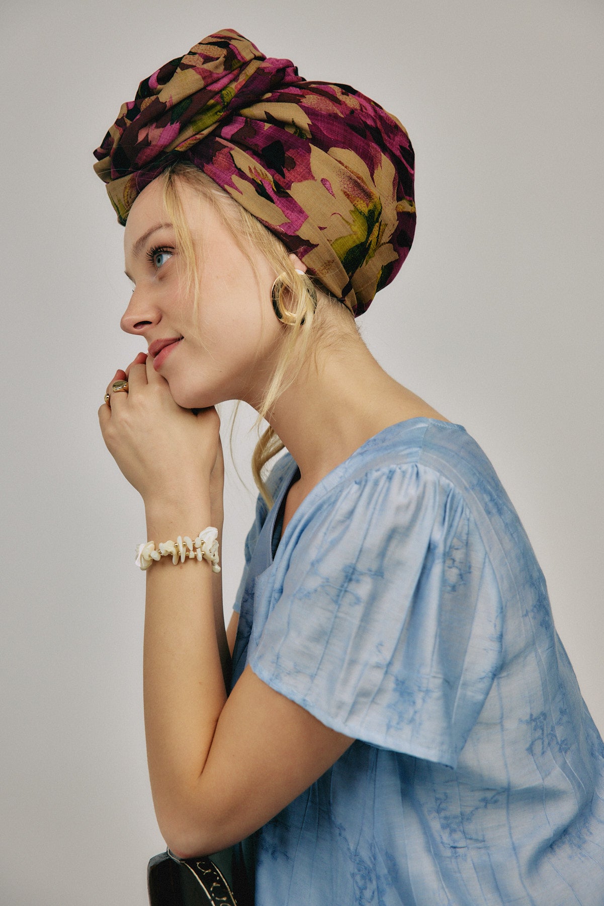 מטפחת צעיף רקפת