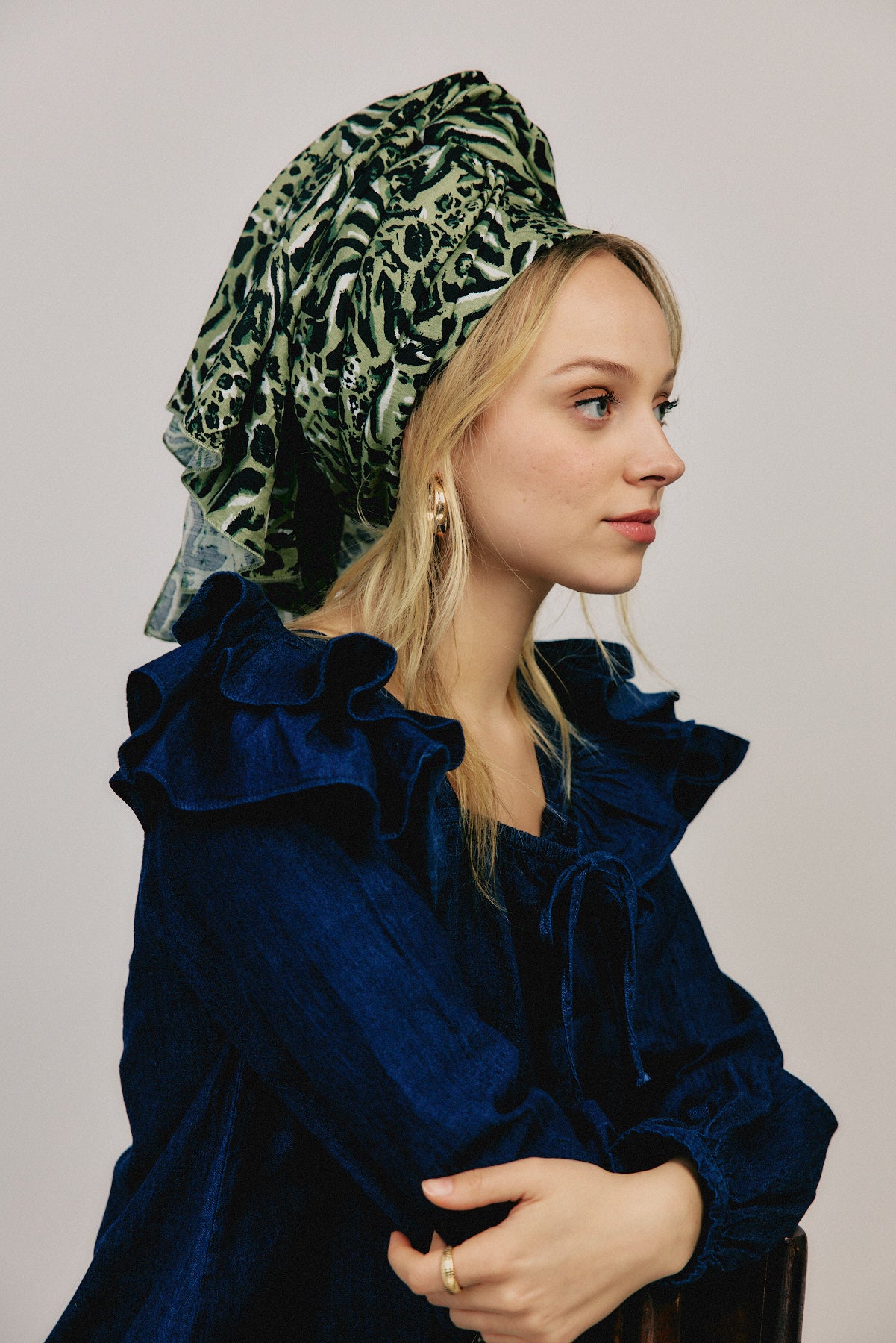 מטפחת צעיף סיגלית