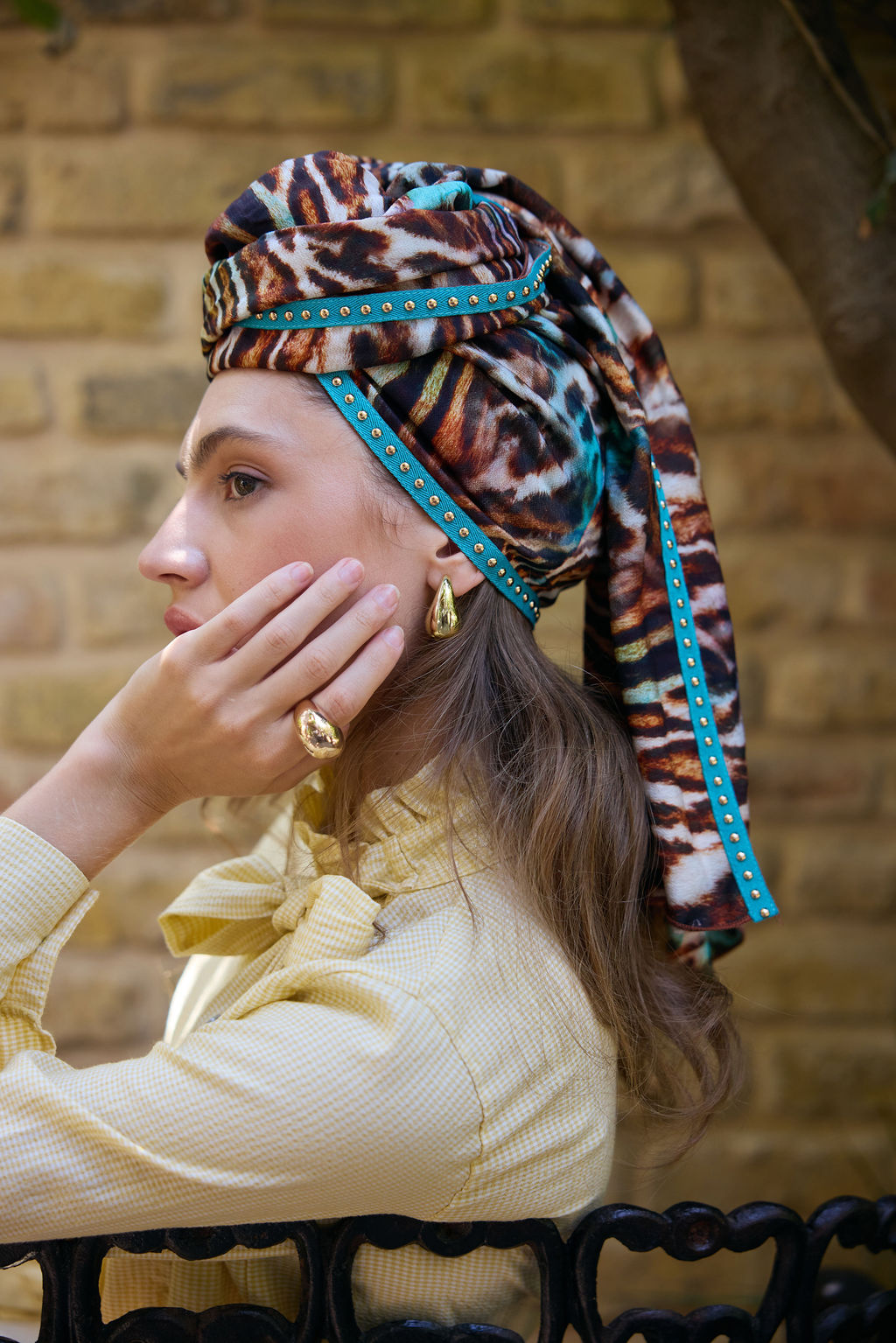 הדרא, קולקציית חגים, מטפחת צבעונית עם צורות גאומטריות