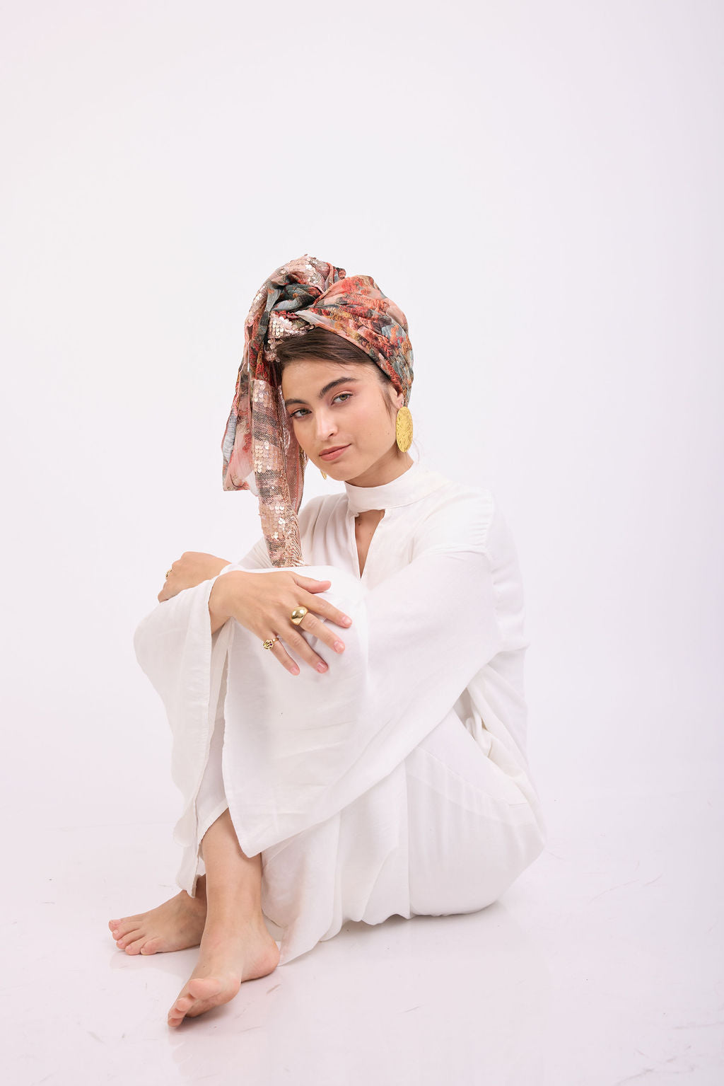 הדרא, קולקציית מטפחות קיץ, מטפחת שילוב בד פרחוני ובד פייטים