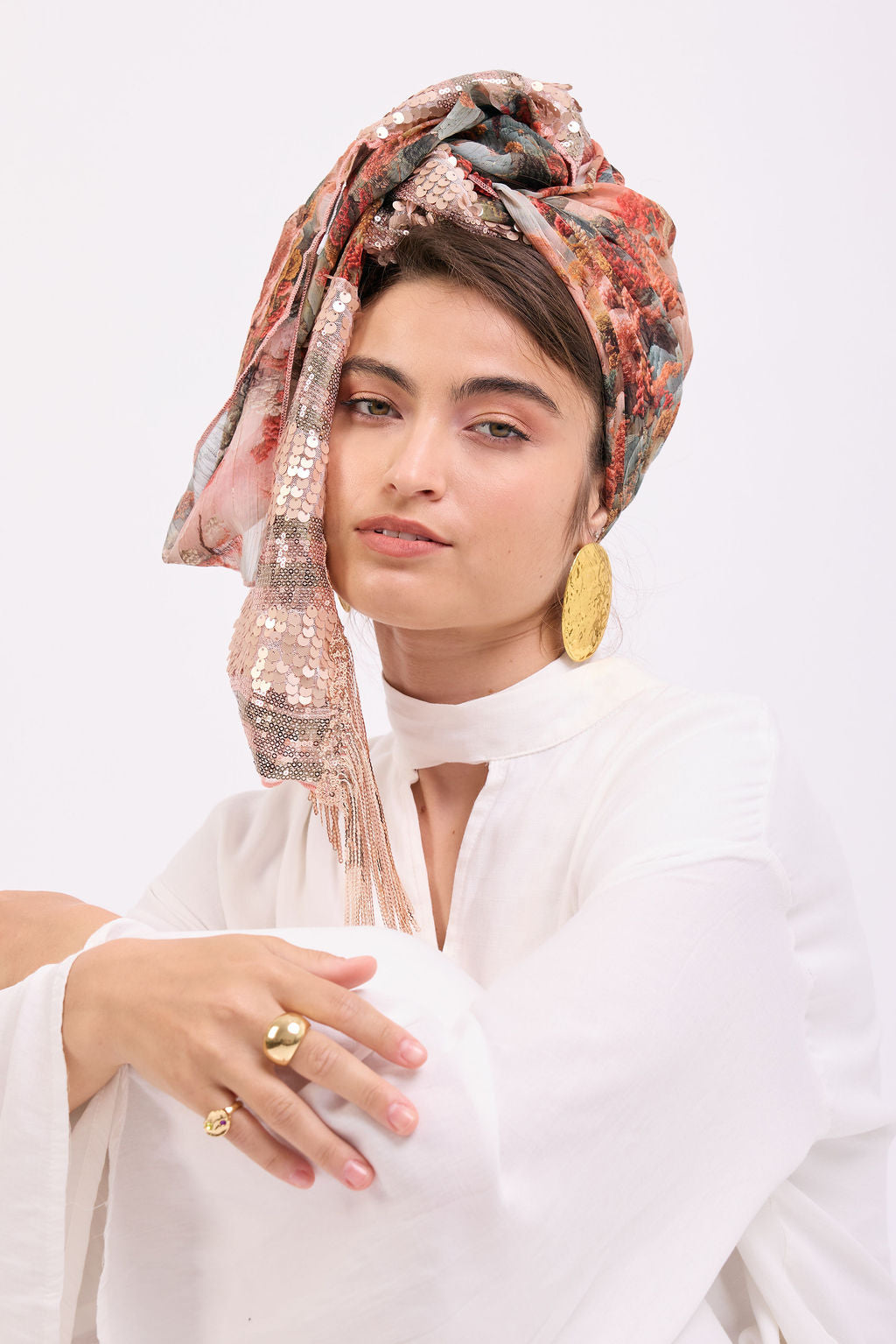 הדרא, קולקציית מטפחות קיץ, מטפחת שילוב בד פרחוני ובד פייטים