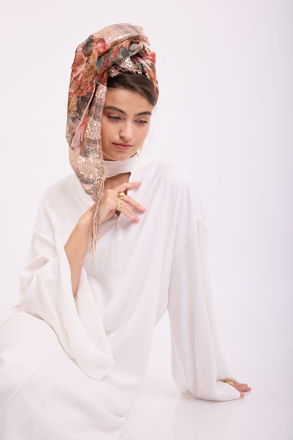 הדרא, קולקציית מטפחות קיץ, מטפחת שילוב בד פרחוני ובד פייטים