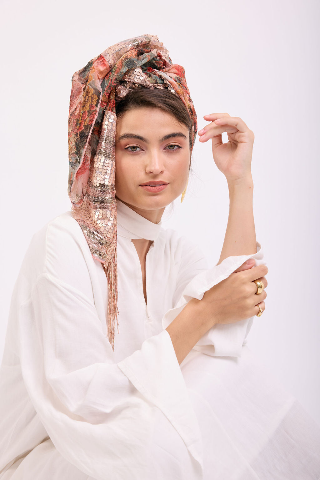 הדרא, קולקציית מטפחות קיץ, מטפחת שילוב בד פרחוני ובד פייטים