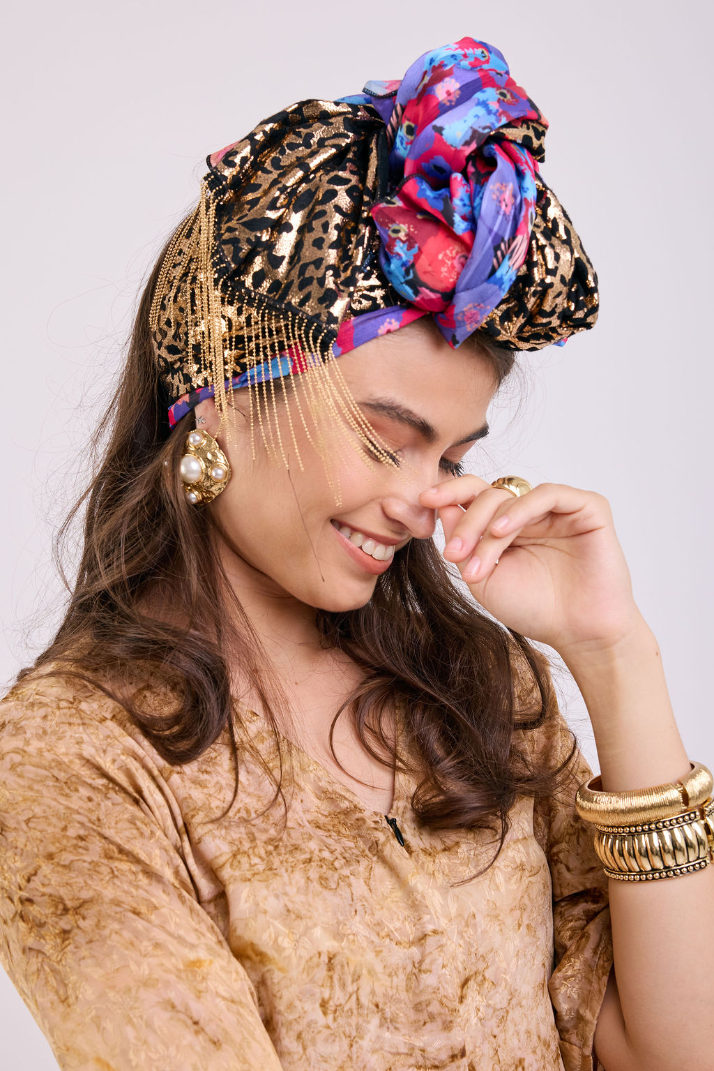 הדרא, קולקציית קיץ, מטפחת חגיגית, שילוב בד פחוני ובד מנומר