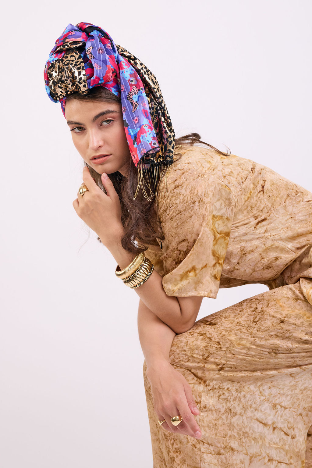 הדרא, קולקציית קיץ, מטפחת חגיגית, שילוב בד פחוני ובד מנומר