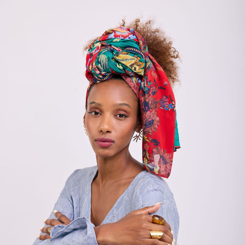 הדרא, קולקציית קיץ, מטפחת חגיגית, שילוב בדים צבעוני עם פס קישוט שחור זב