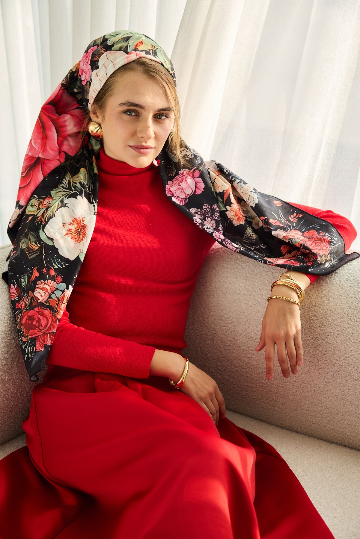 מטפחת מרובעת יובל