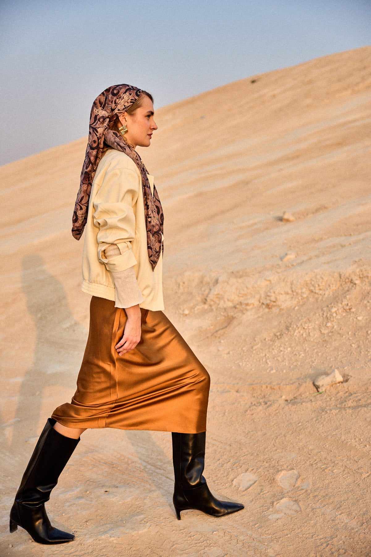 מטפחת מרובעת אלמוג