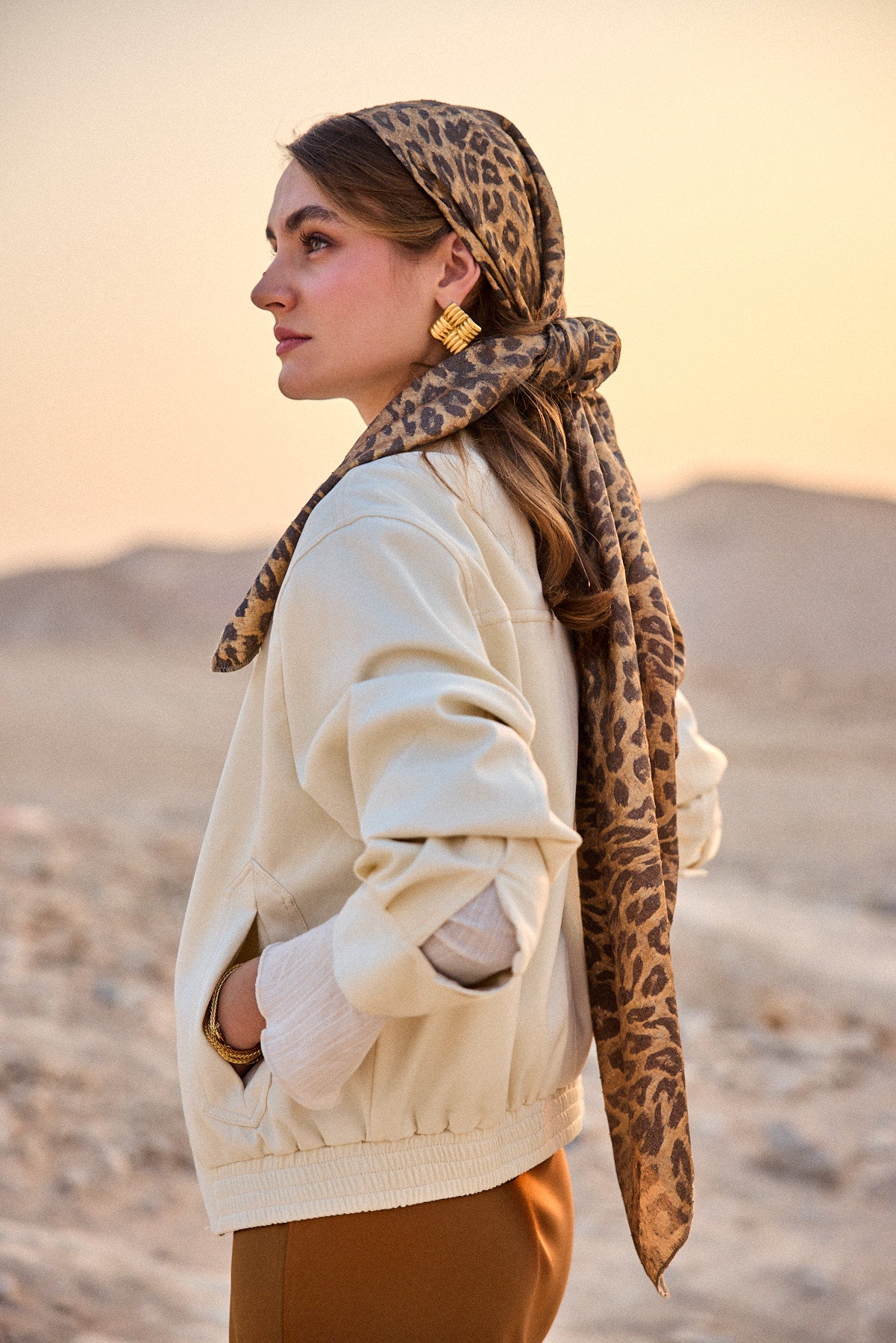 מטפחת מרובעת אגם