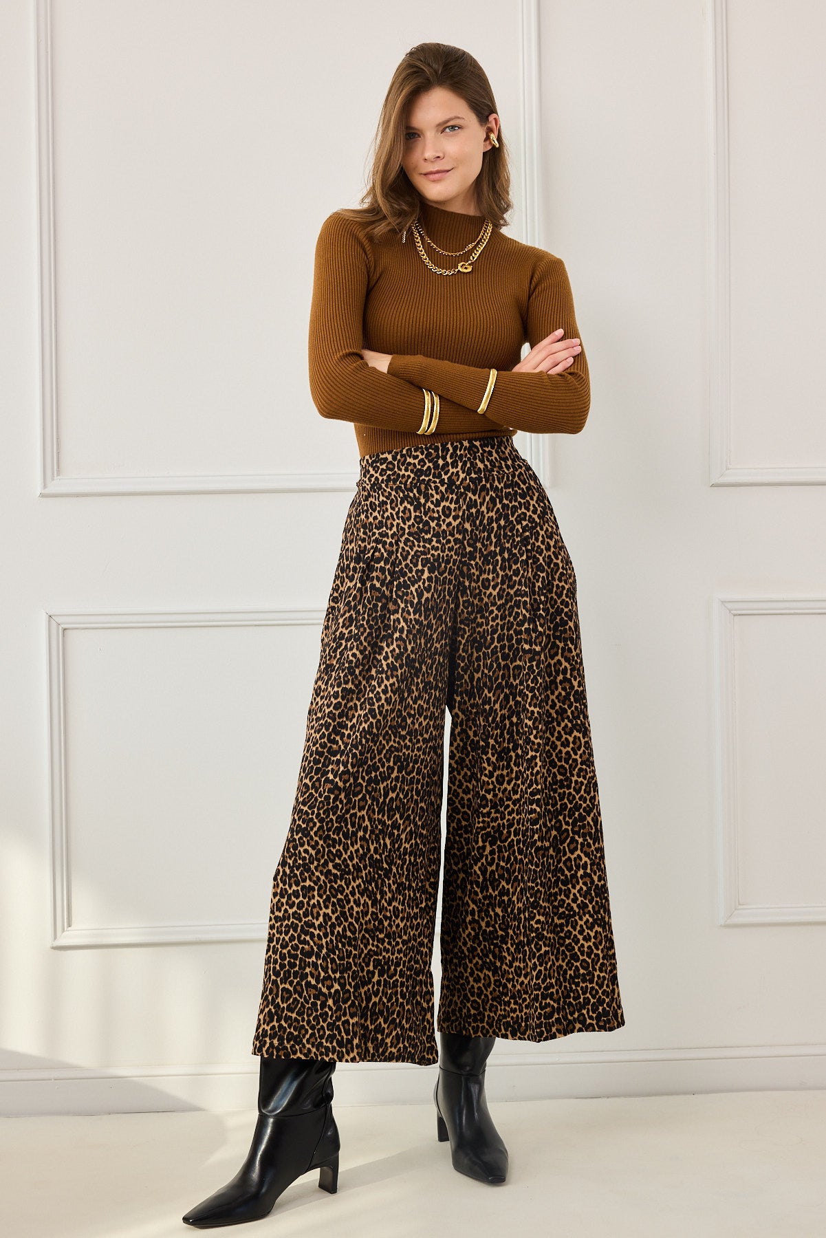 מפרשית שחר מקסי