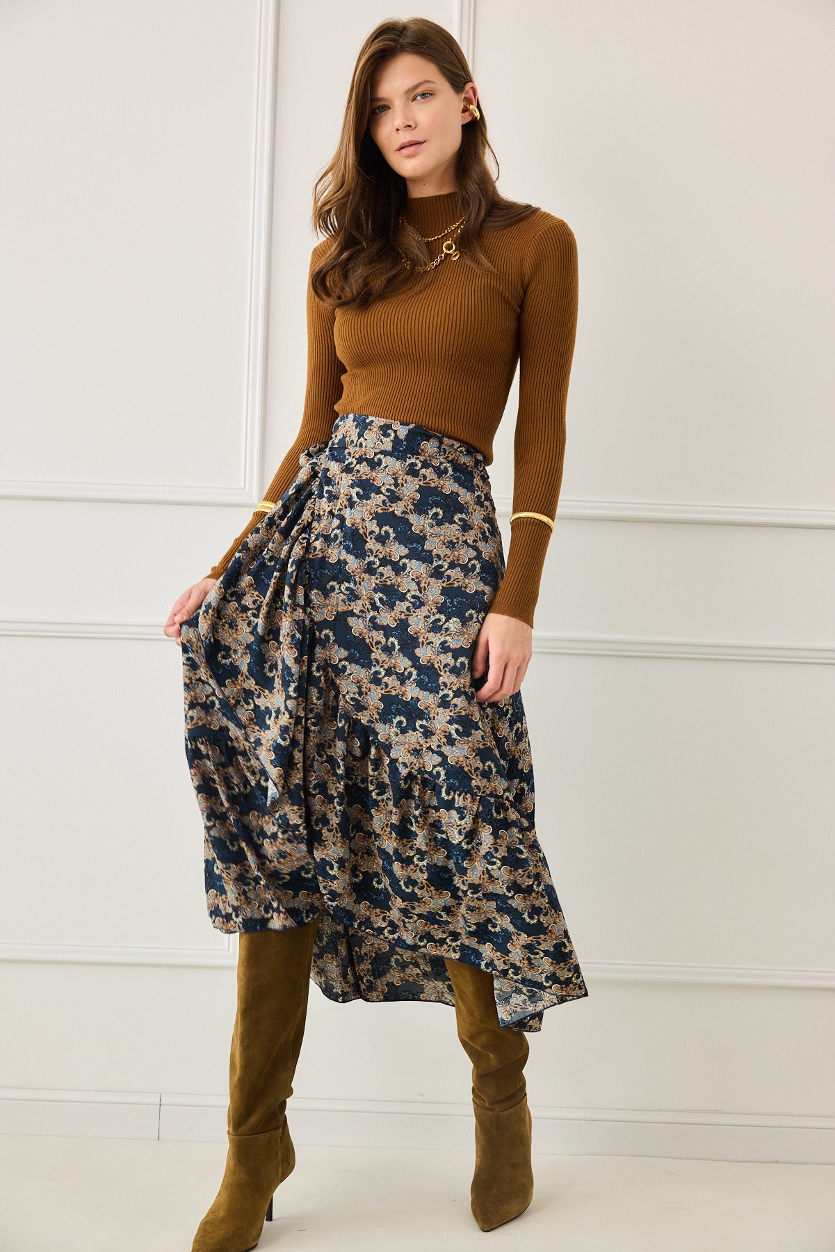 חצאית  זוהרה