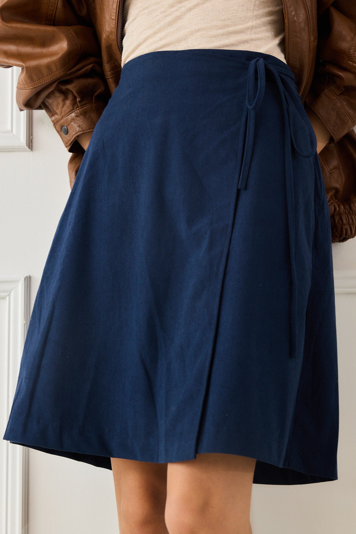 חצאית אורה כחול