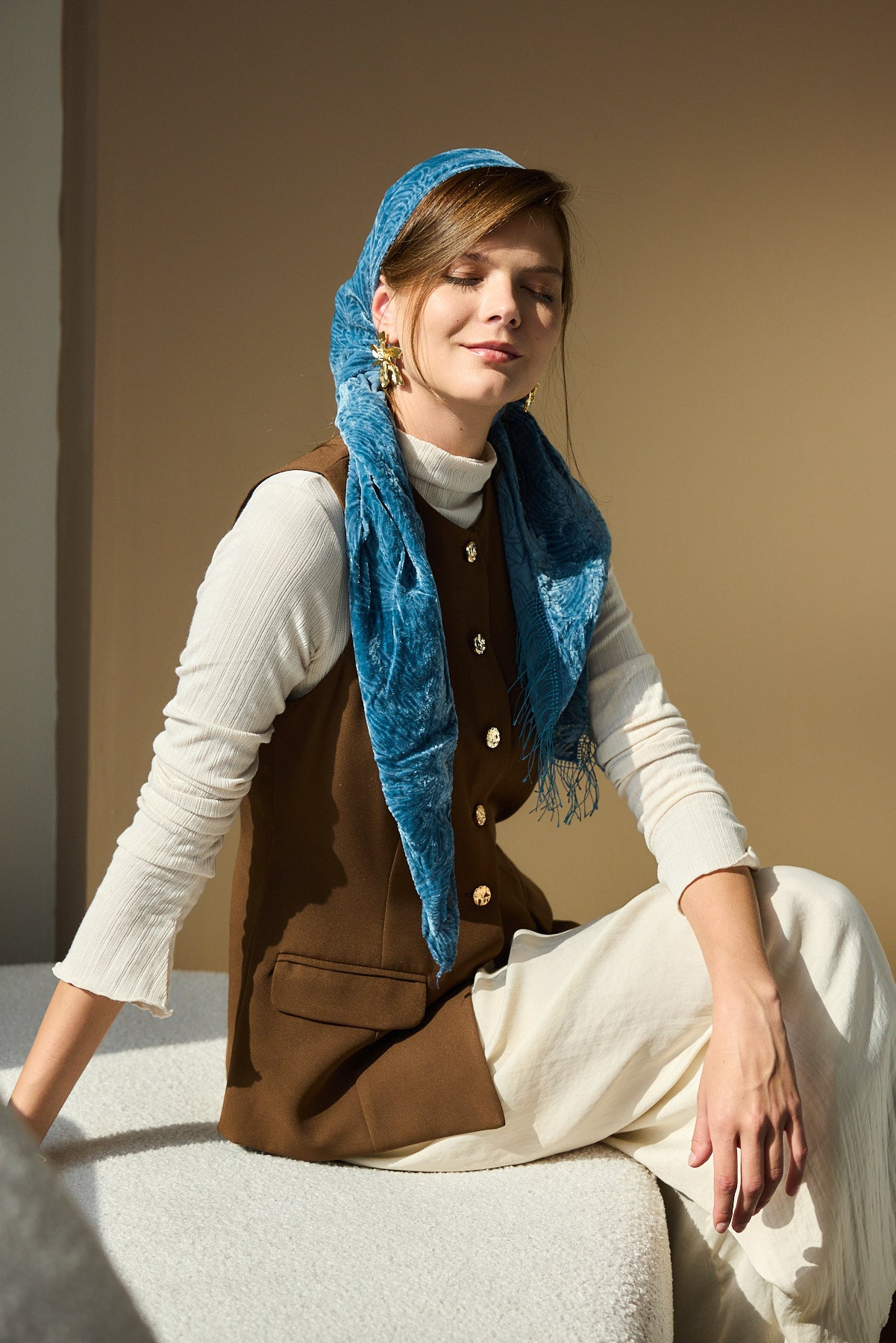 מטפחת משולשת פלג כחלחל