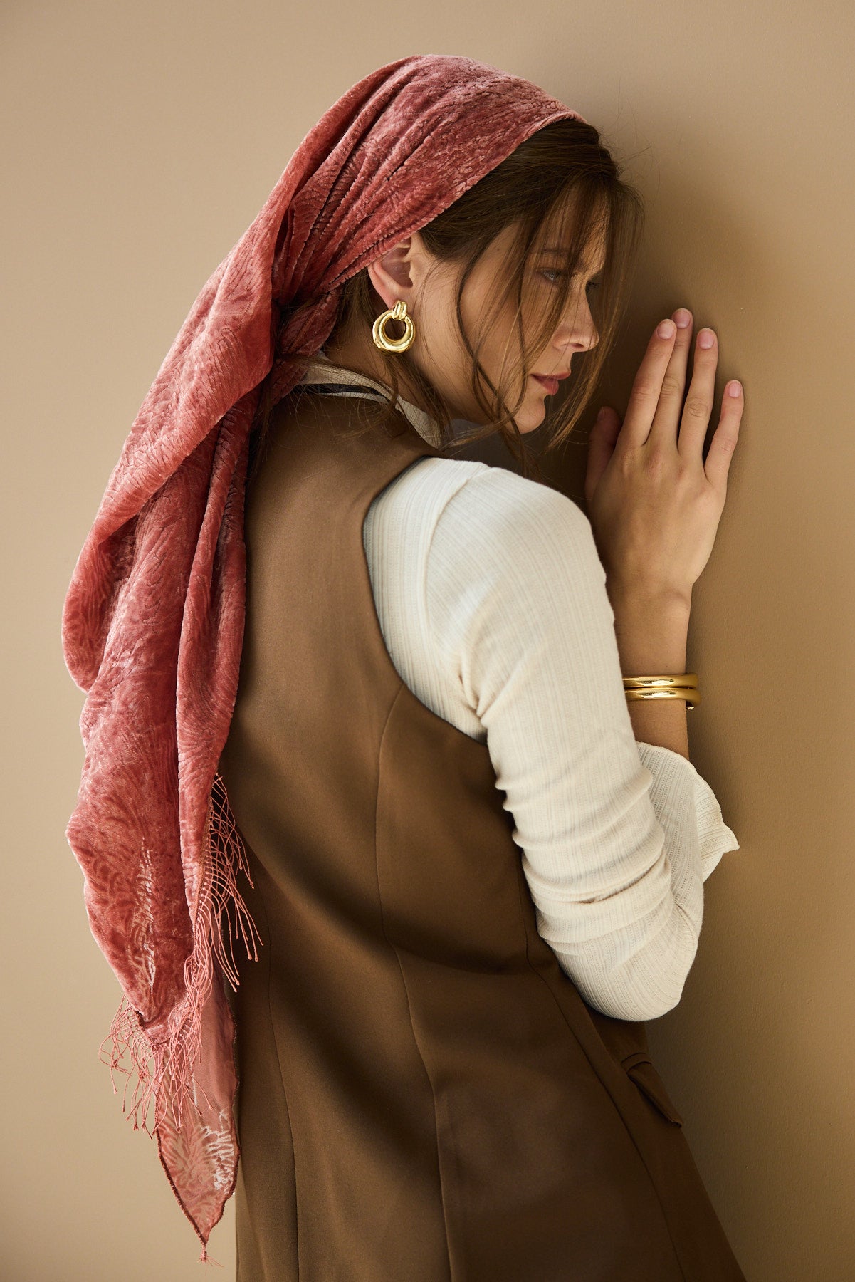 מטפחת משולשת פלג ורוד עתיק