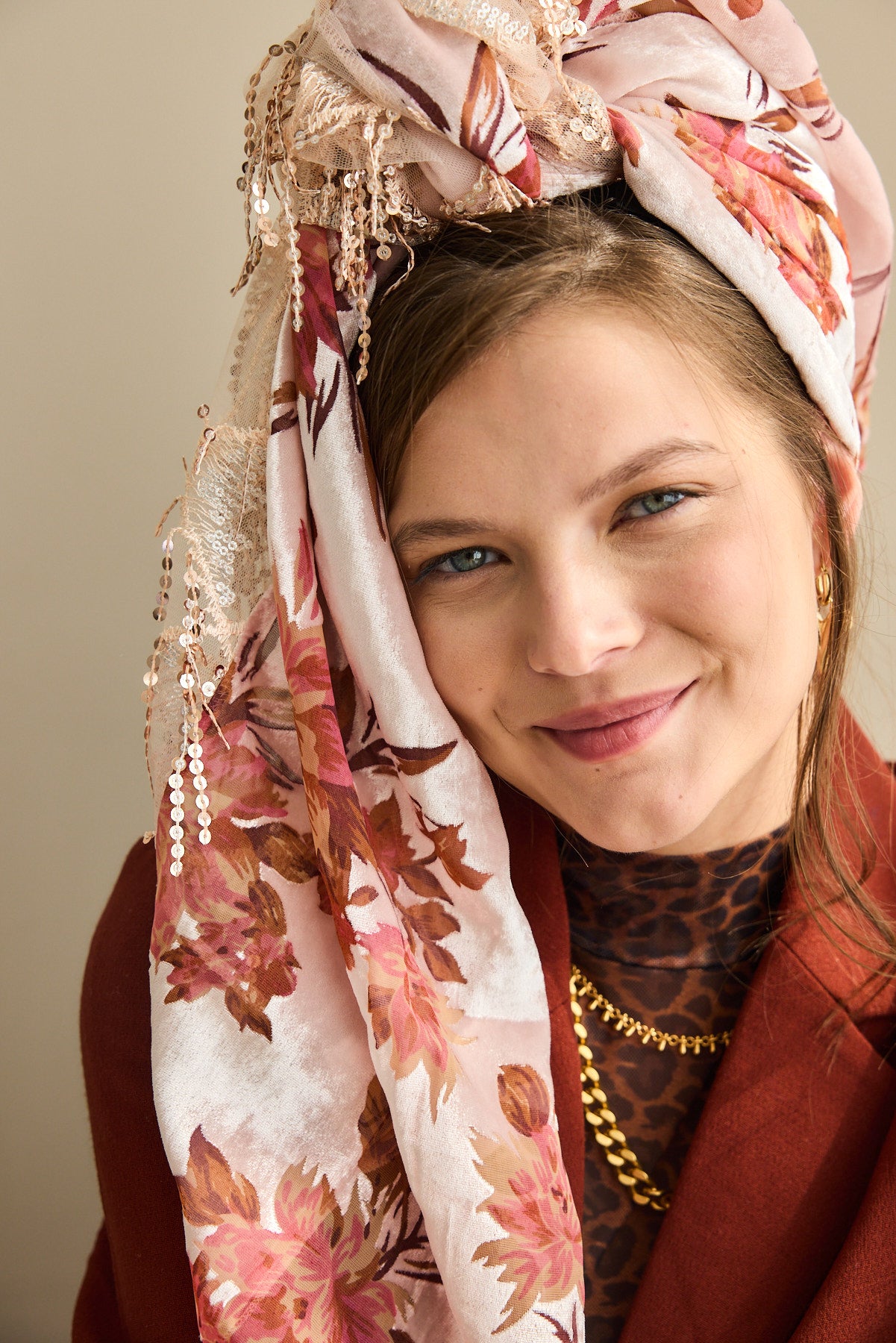 מטפחת צעיף משב