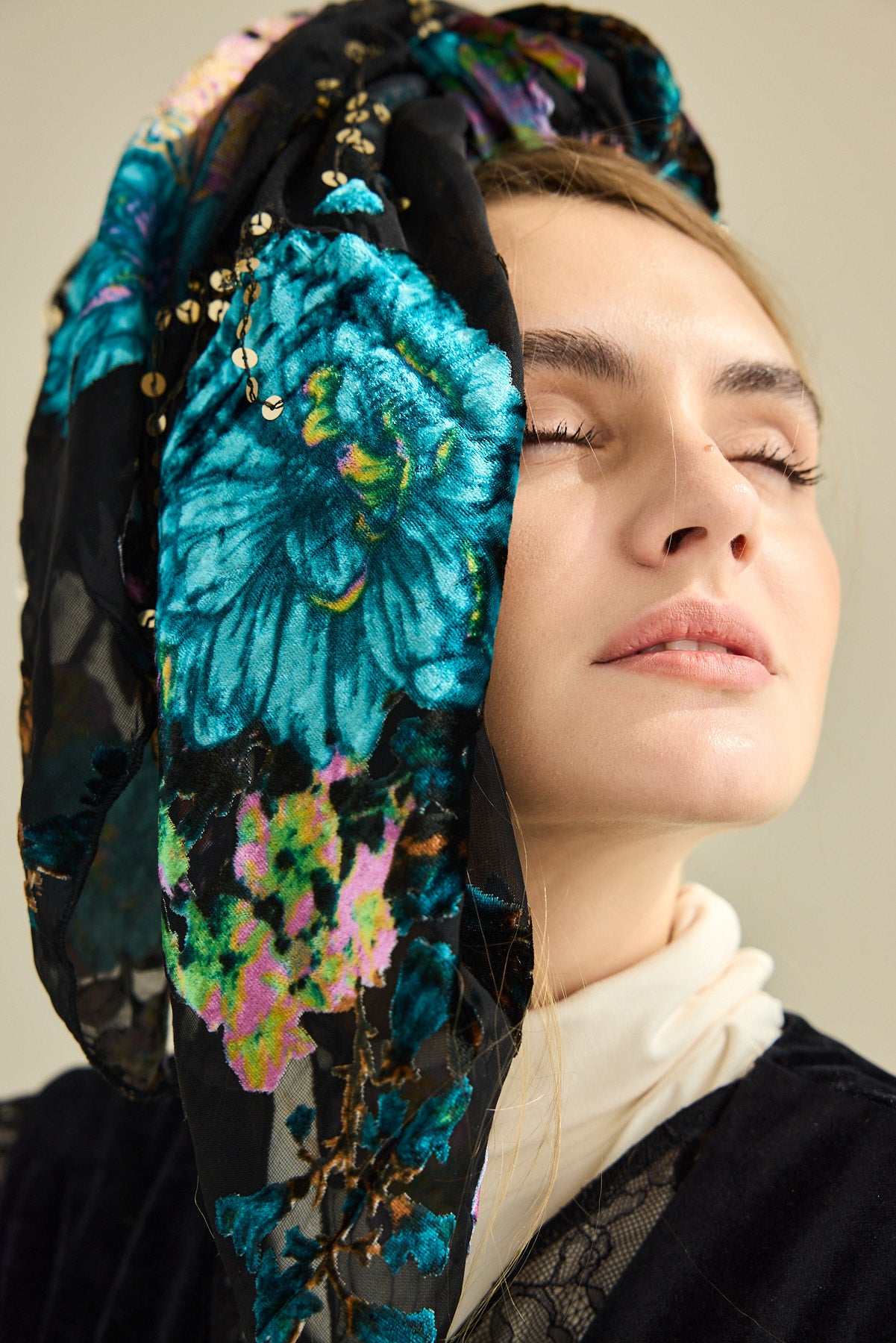 מטפחת צעיף ליאור