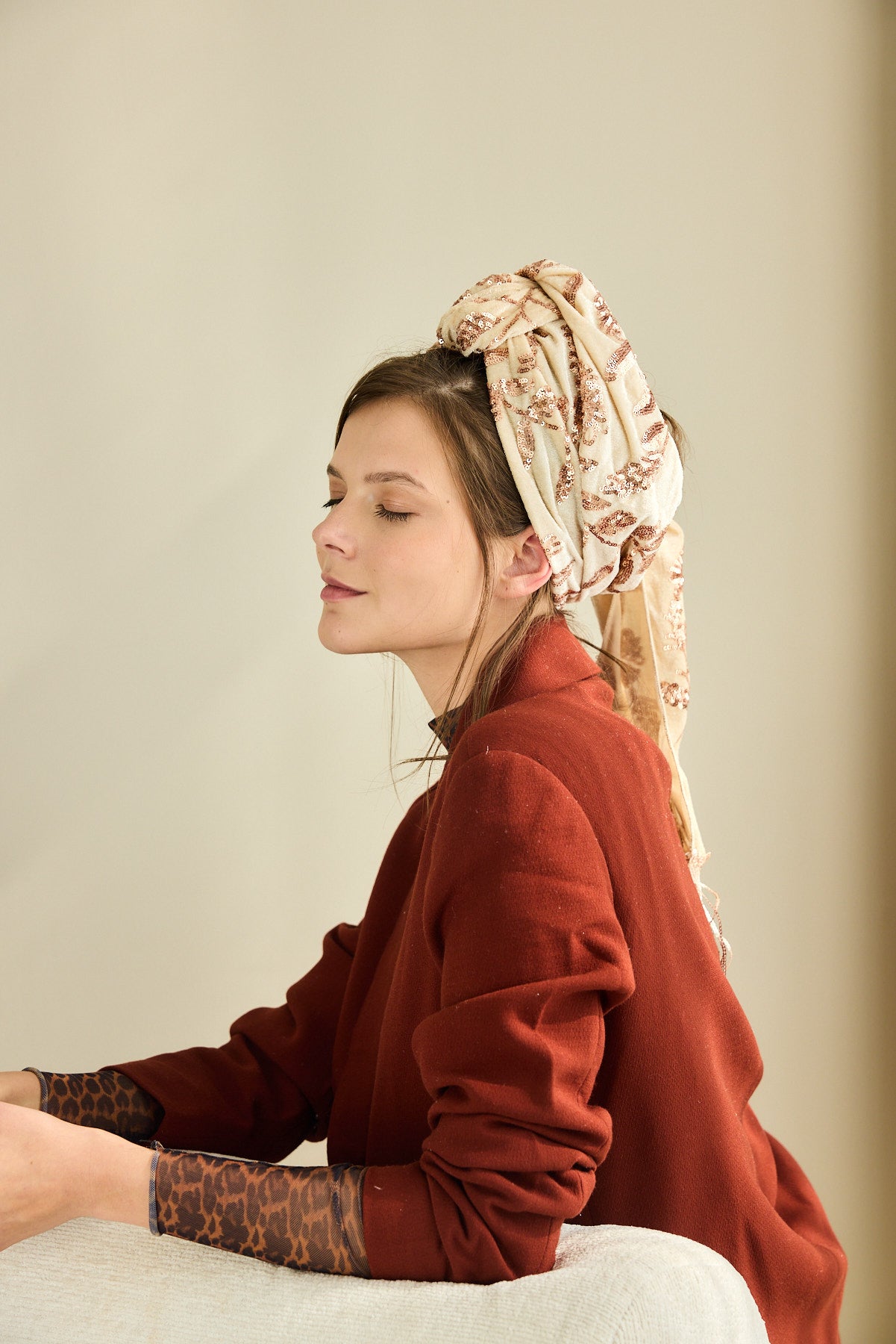 מטפחת צעיף שוהם חצי כיסוי