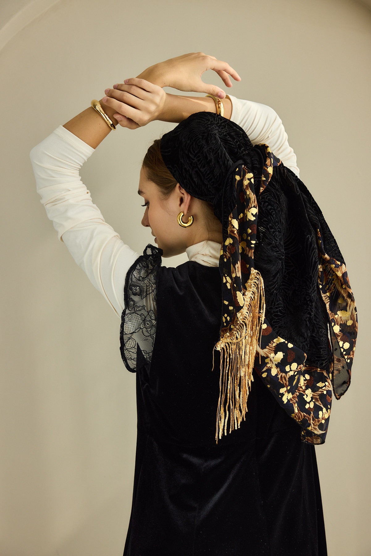 מטפחת משולשת חירות