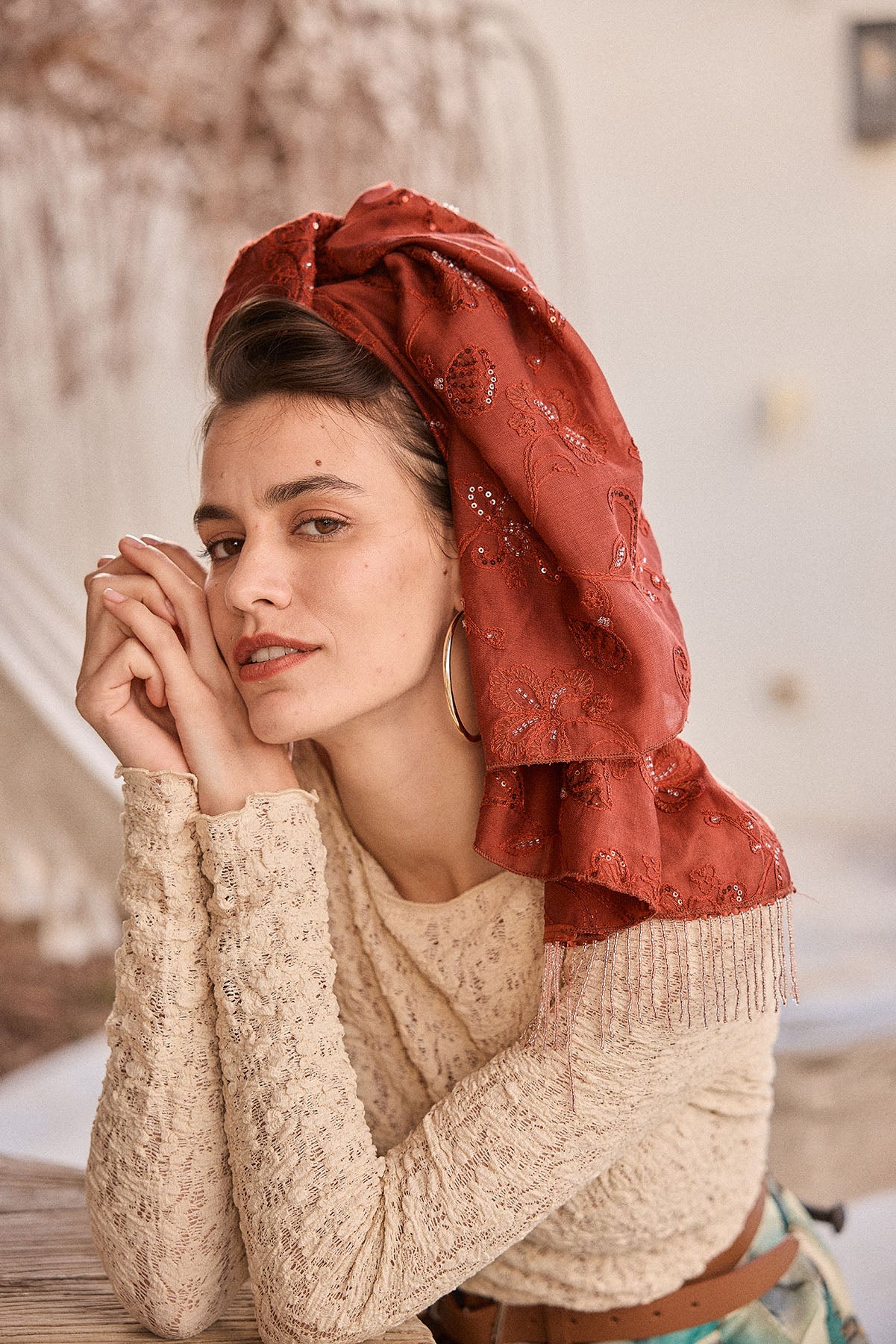 מטפחת צעיף לוטם חמרה