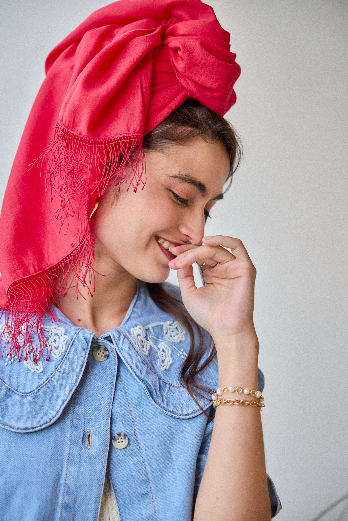 הדרא, מטפחת בצבע אחד, מטפחת צעיף בצבע ורודד עם פרנז בצבע זהה, מטפחת ליומיום, מטפחת לשבת