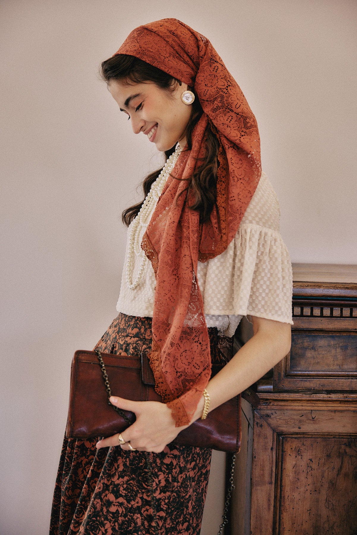 מטפחת משולשת כרכום חמרה