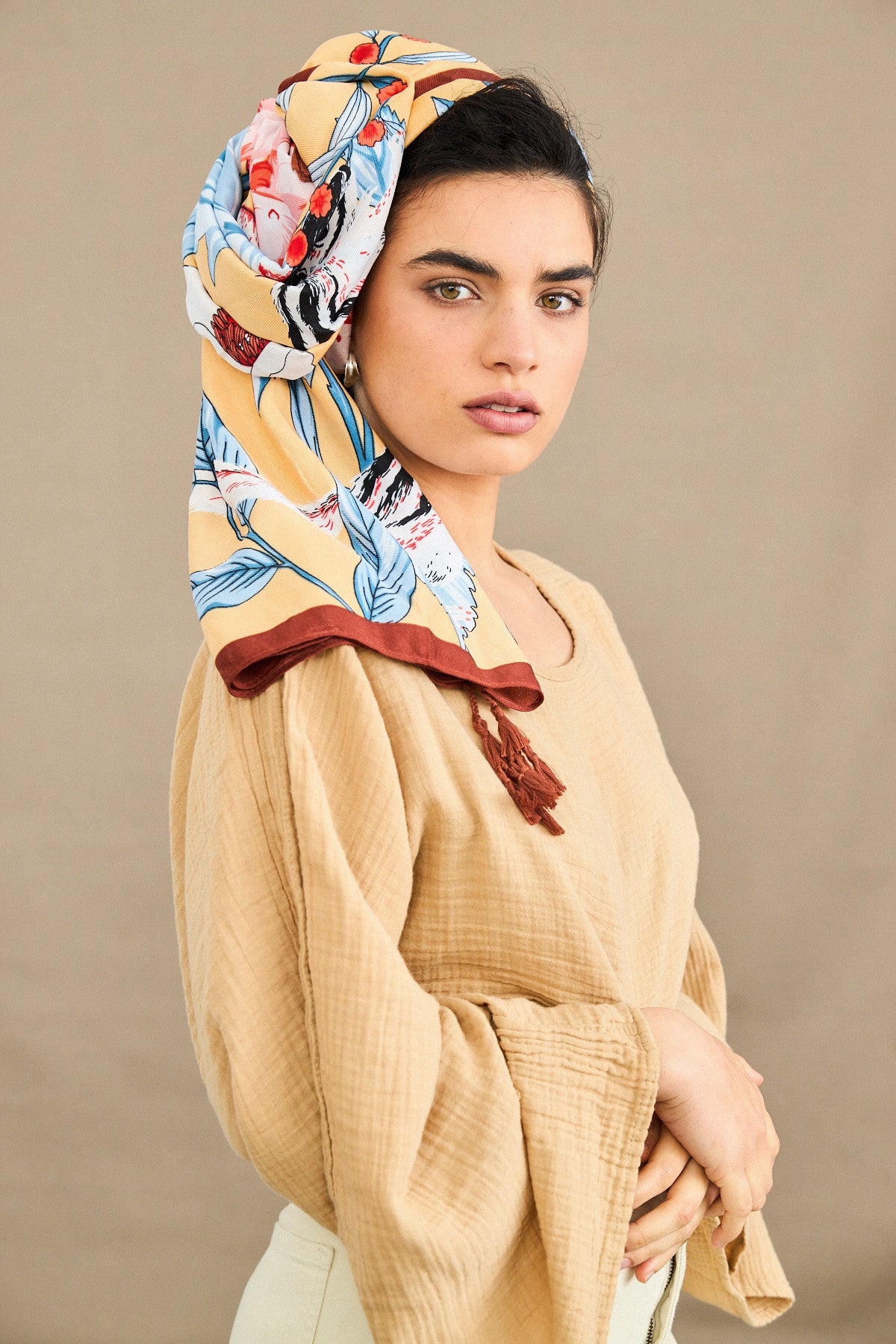 מטפחת אביב צהוב