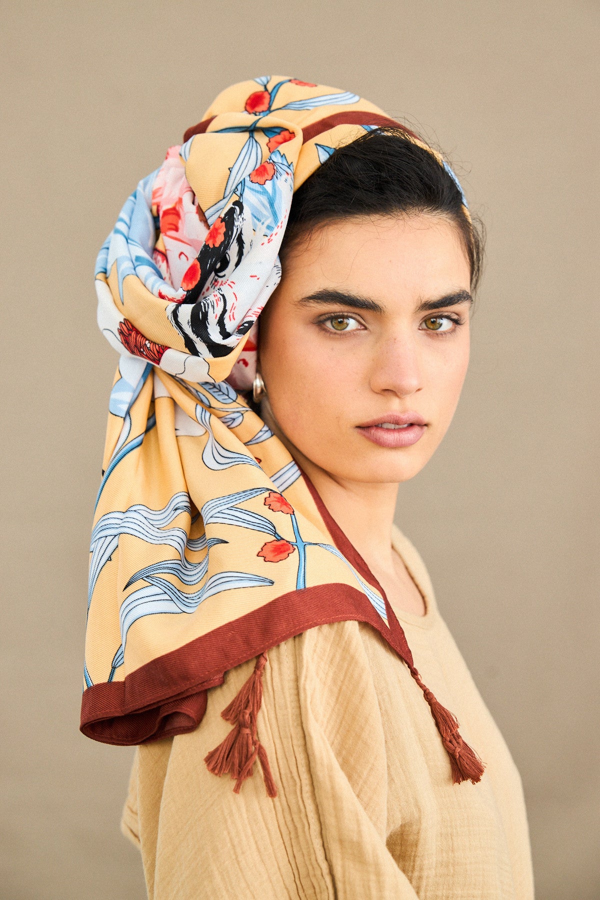 מטפחת אביב צהוב