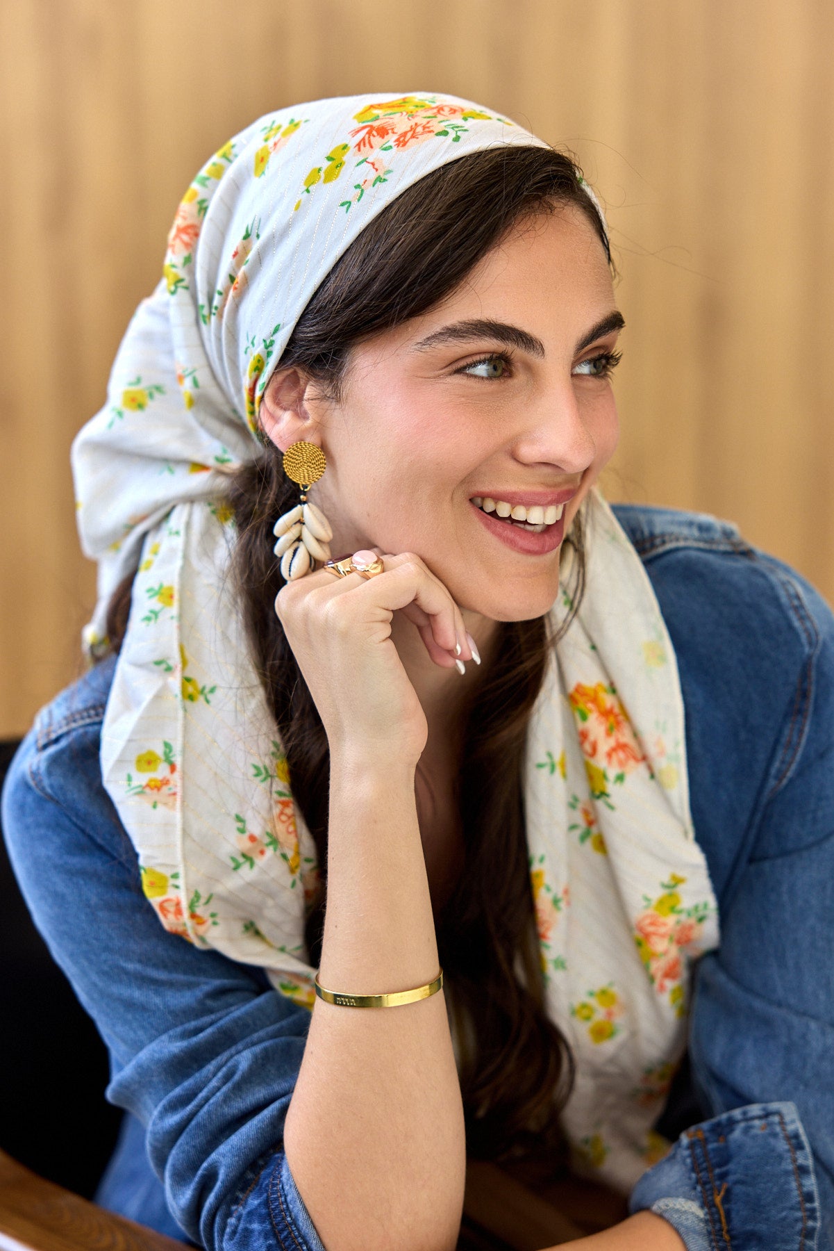 מטפחת משולשת חמניה